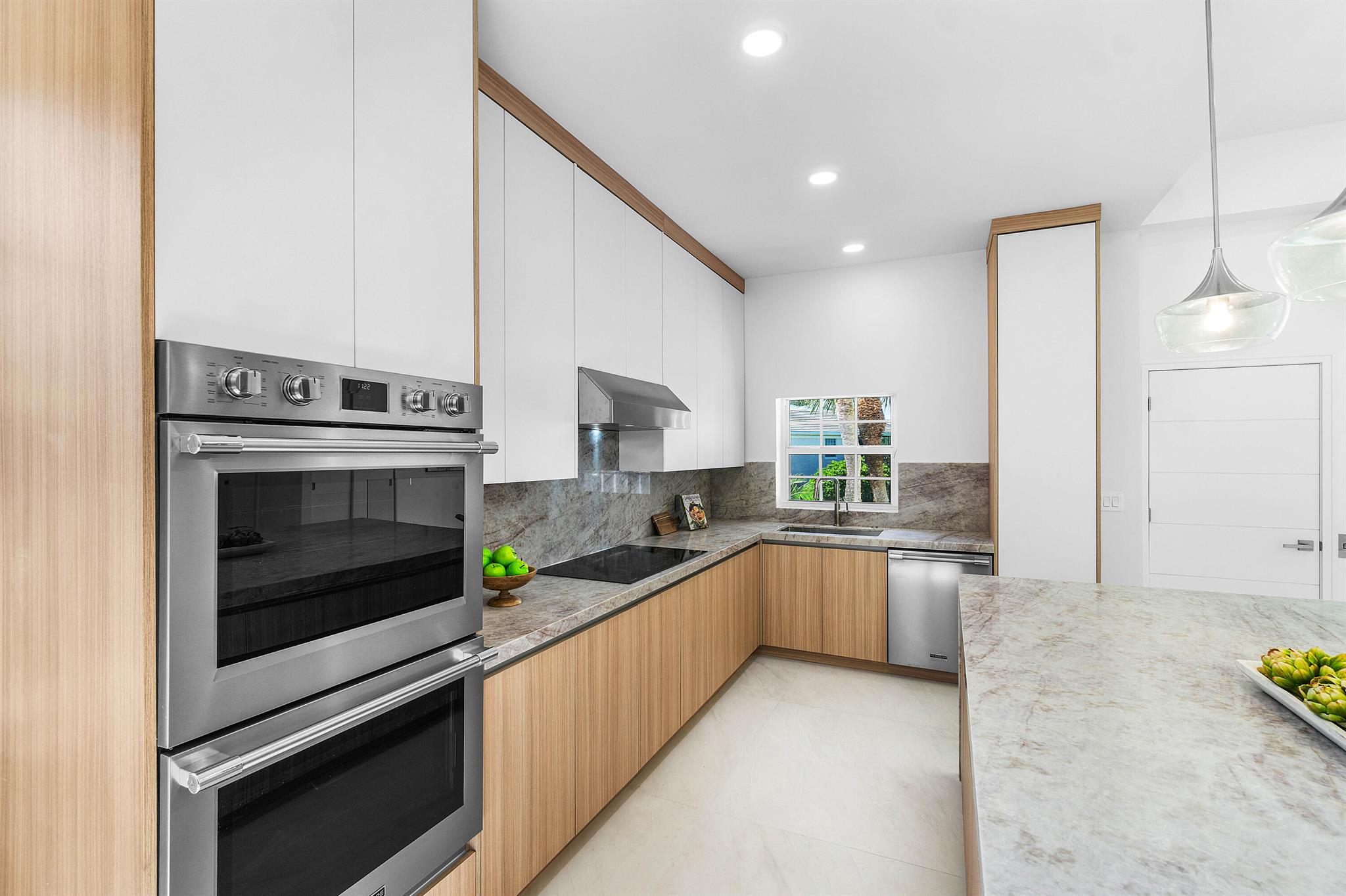 5100 Lake Catalina Drive D