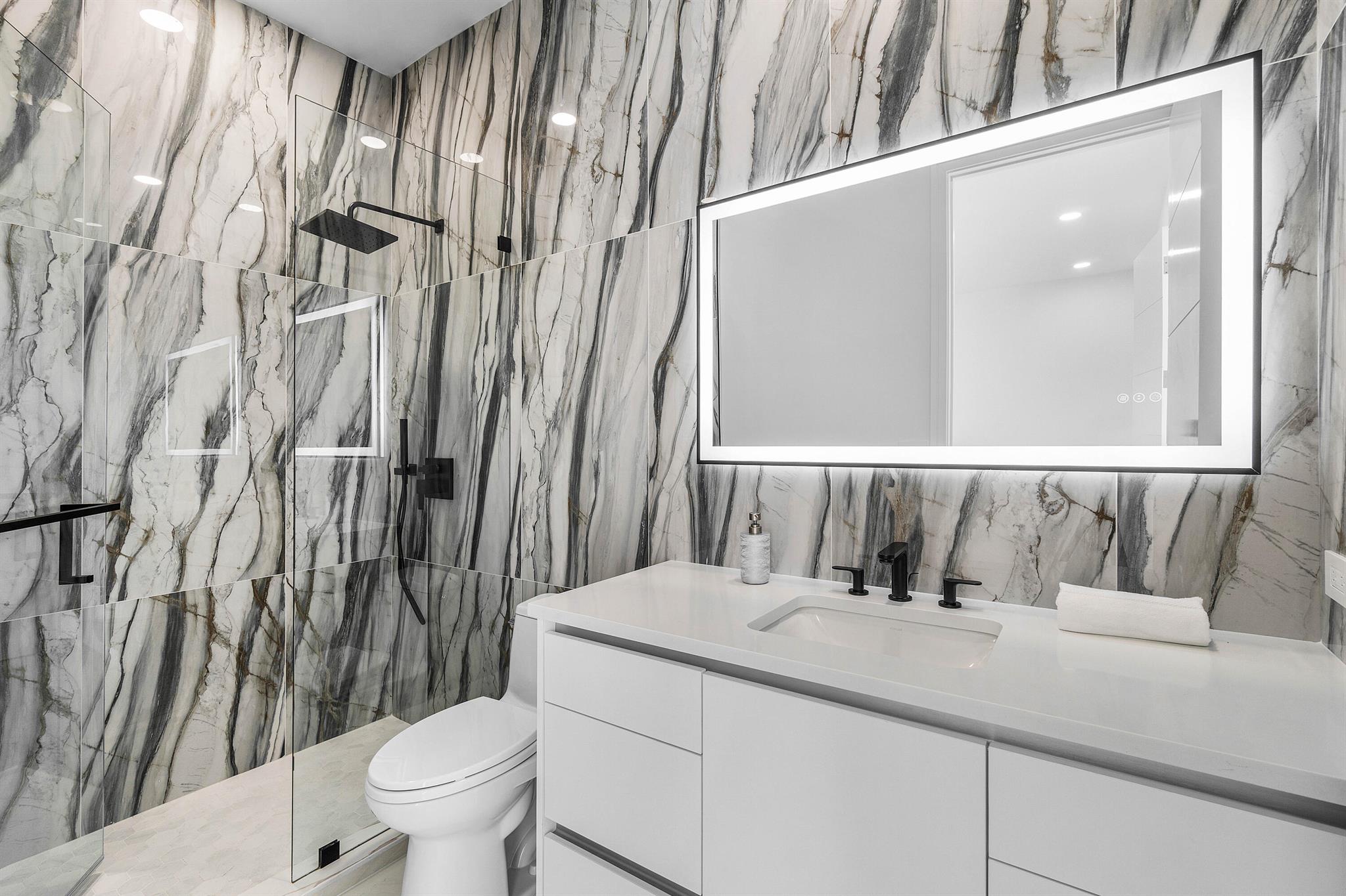 5100 Lake Catalina Drive D