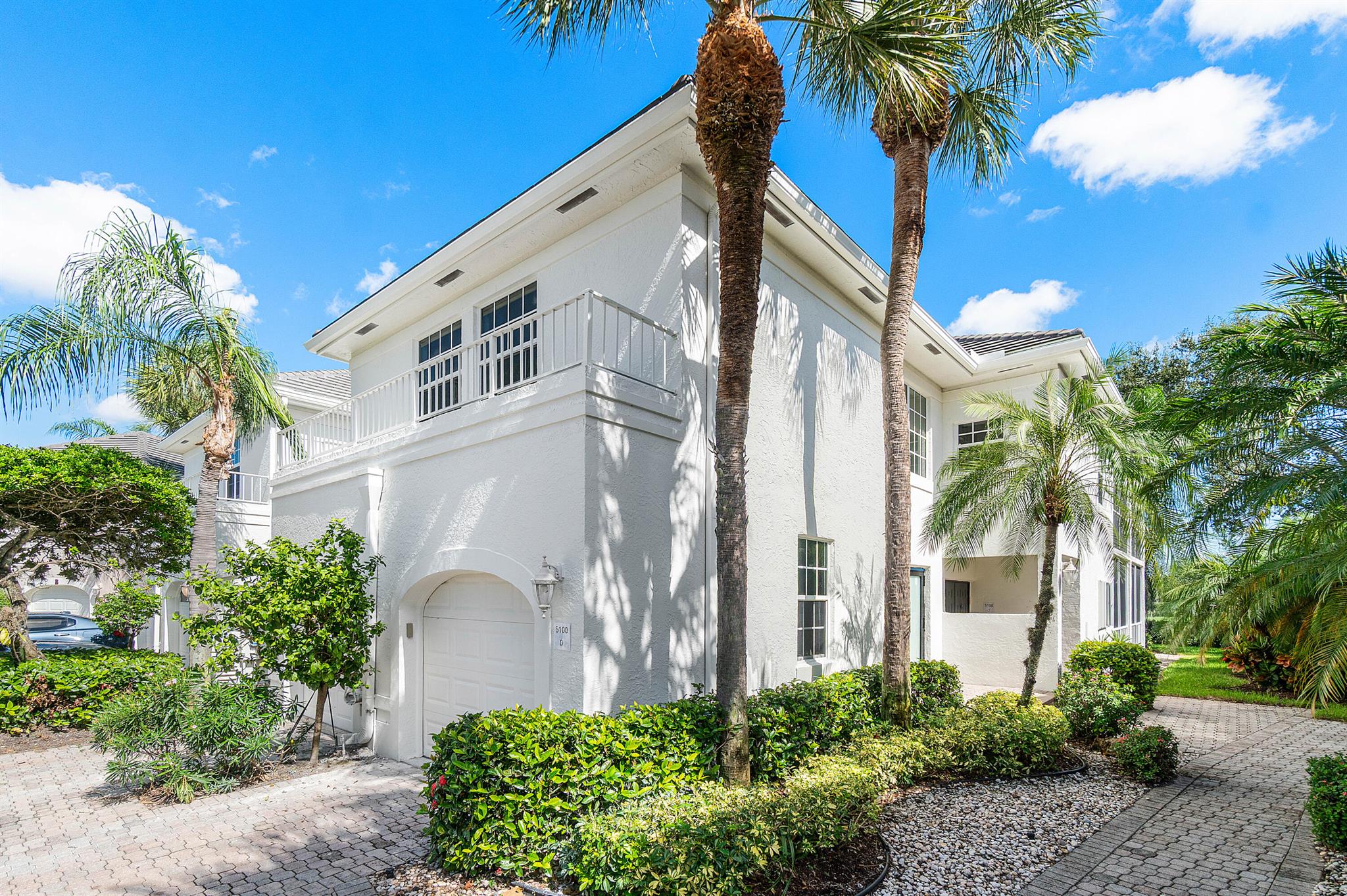 5100 Lake Catalina Drive D