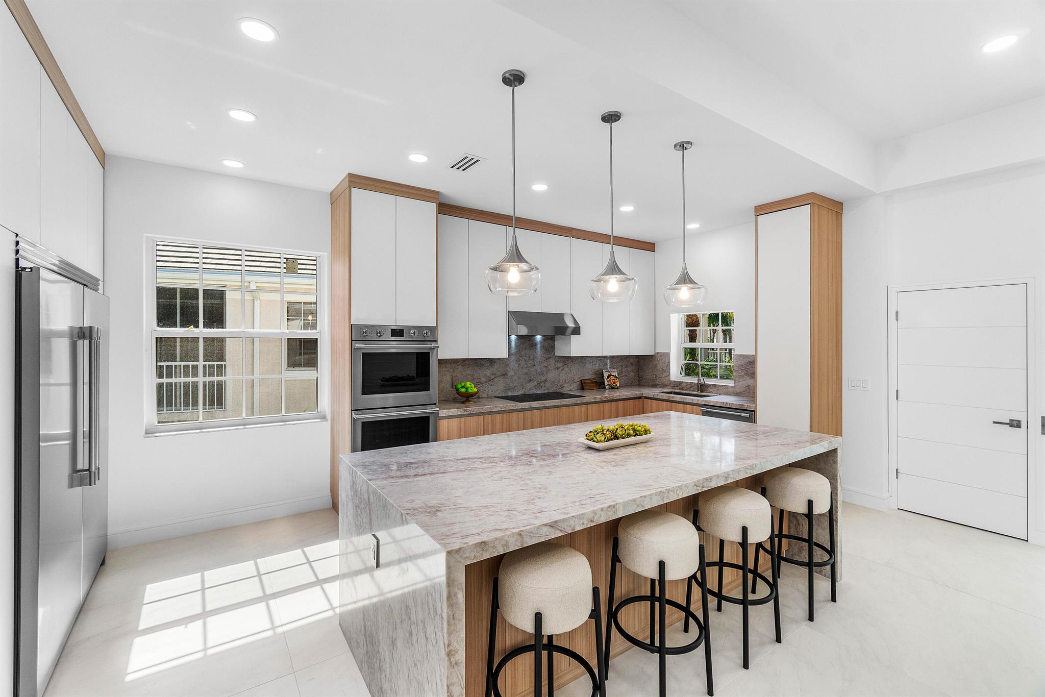 5100 Lake Catalina Drive D