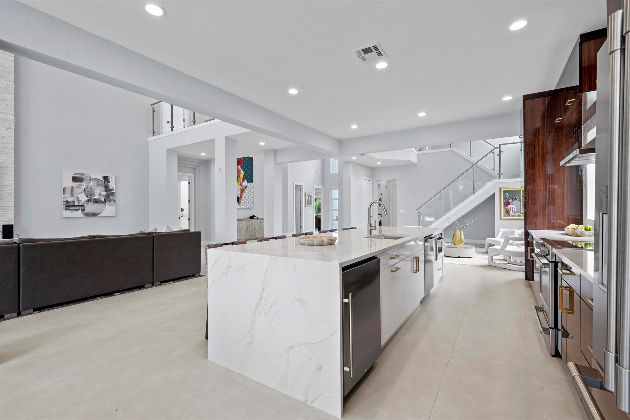 17371 Bridleway Trail