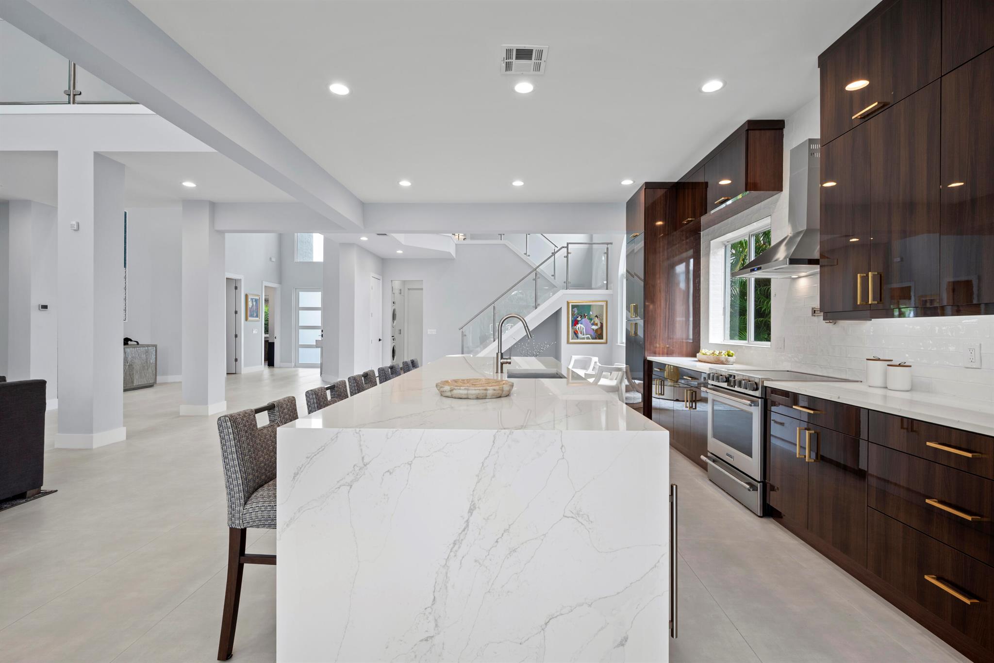 17371 Bridleway Trail