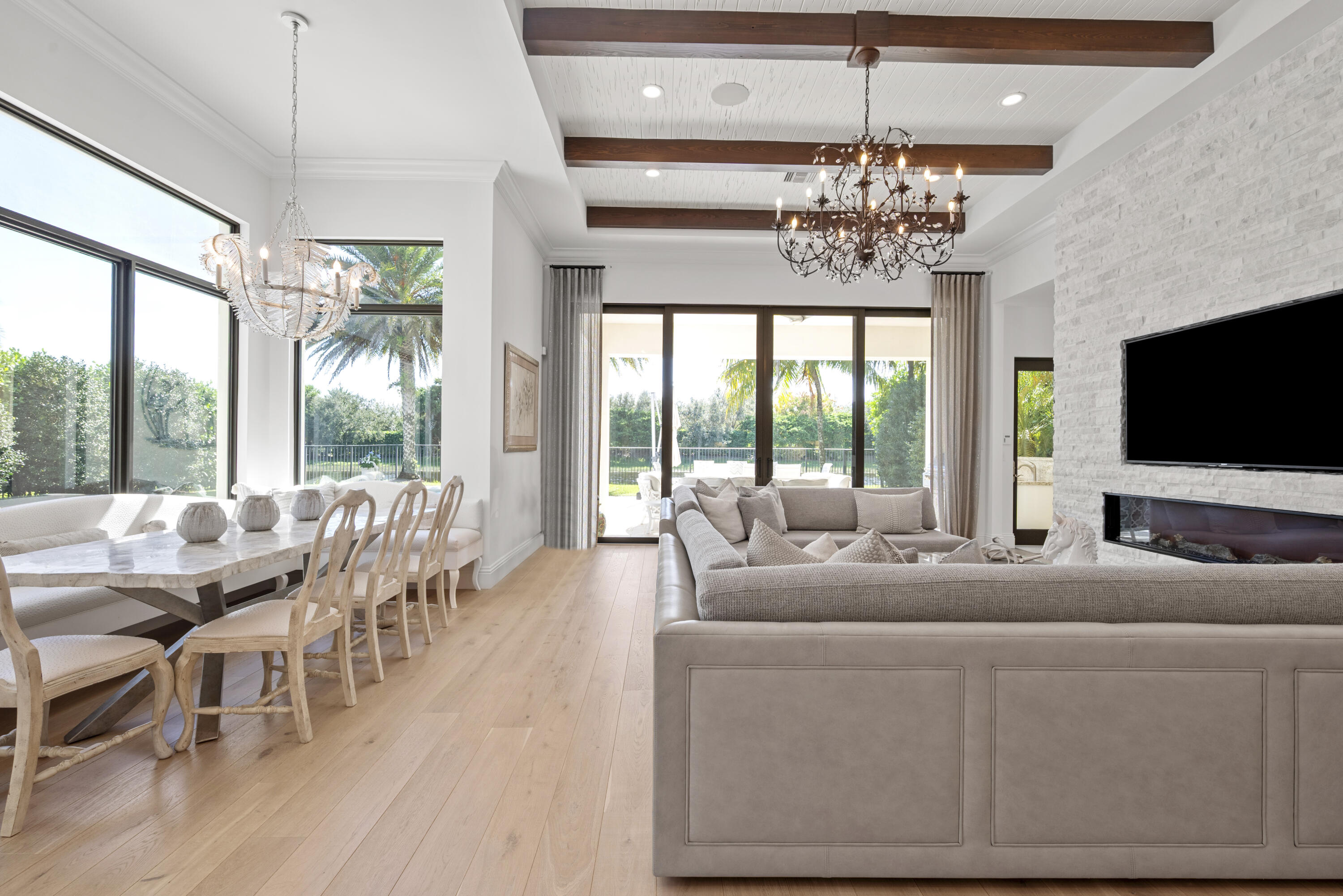 9618 Labelle Court