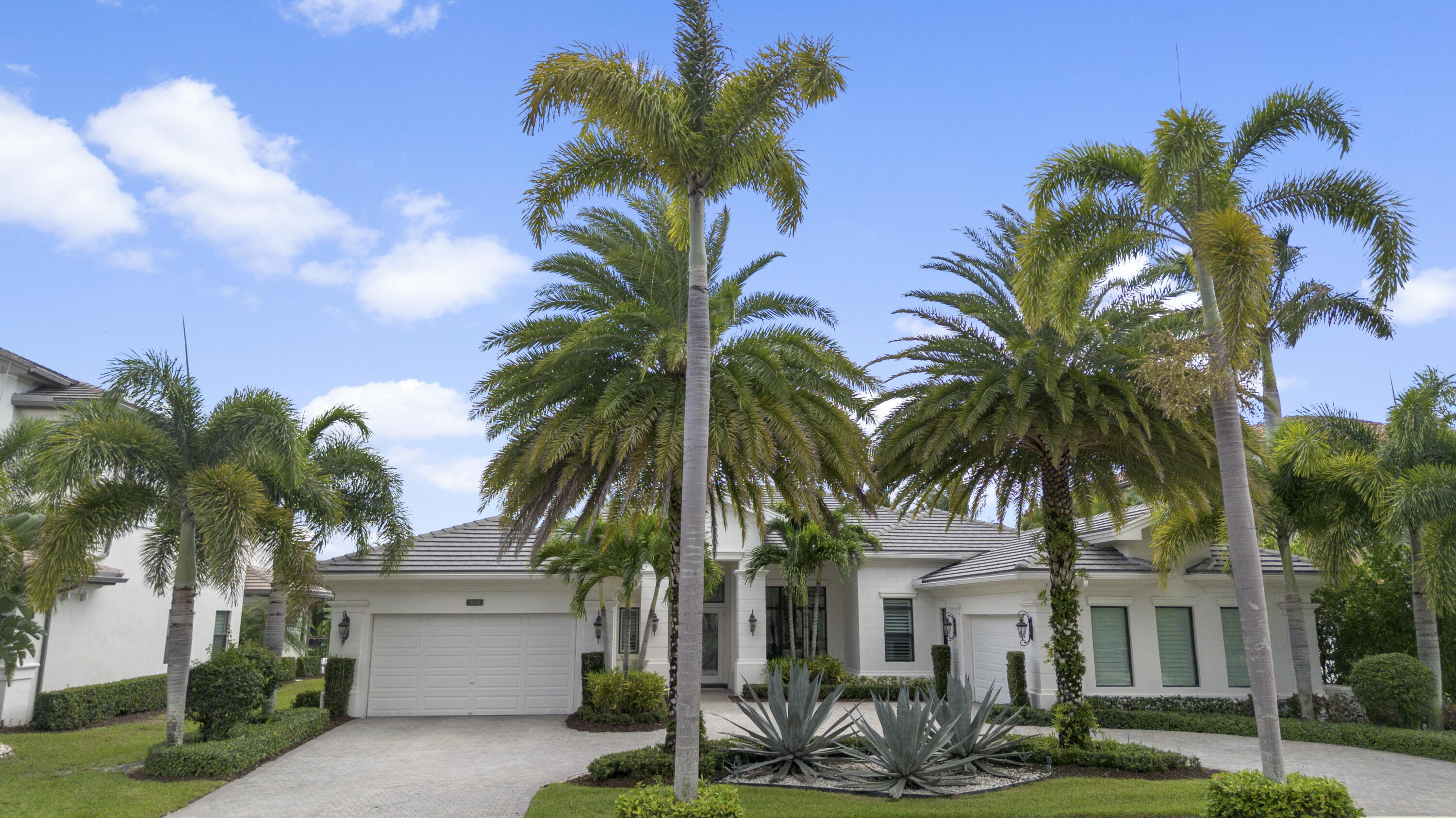 9618 Labelle Court