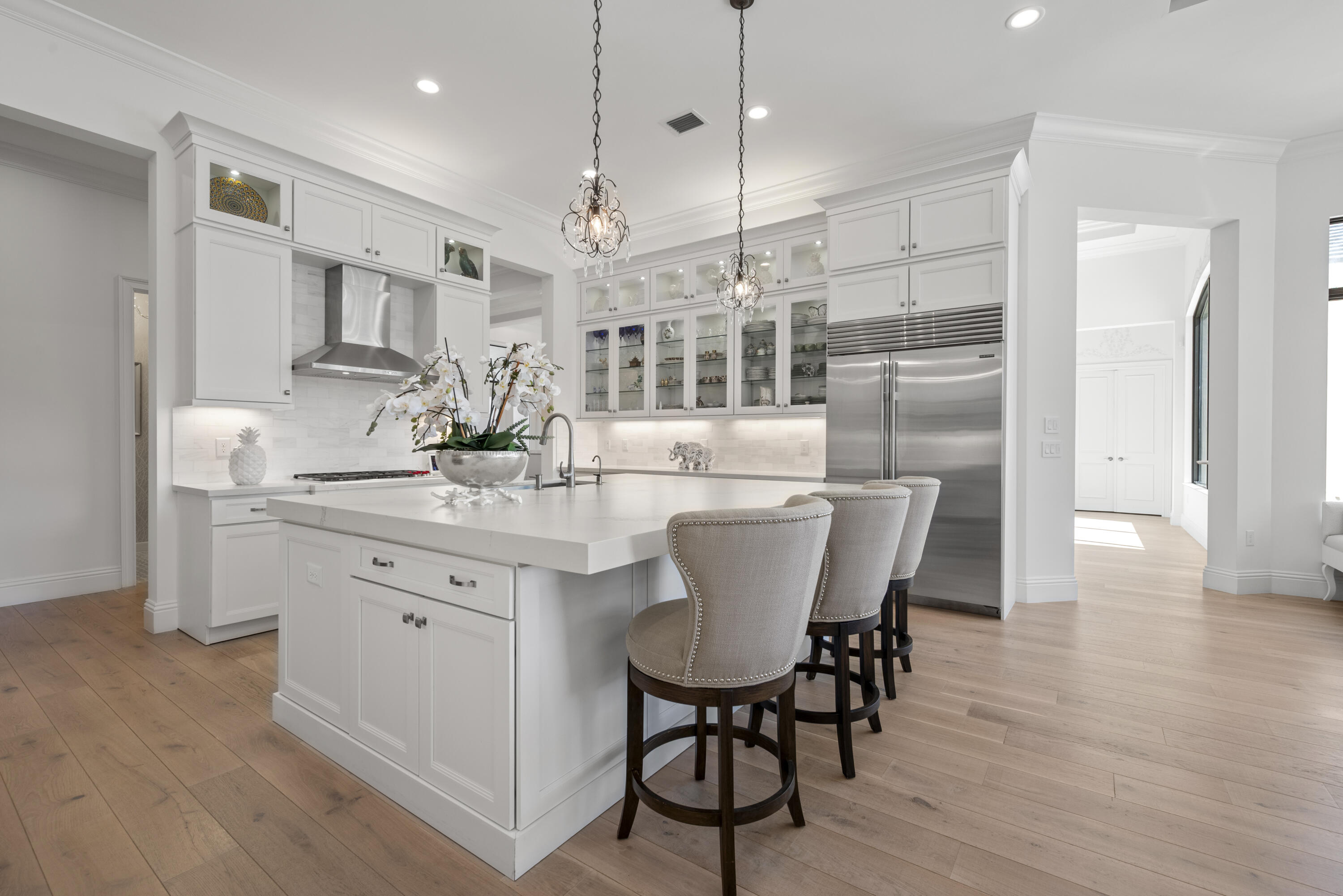 9618 Labelle Court