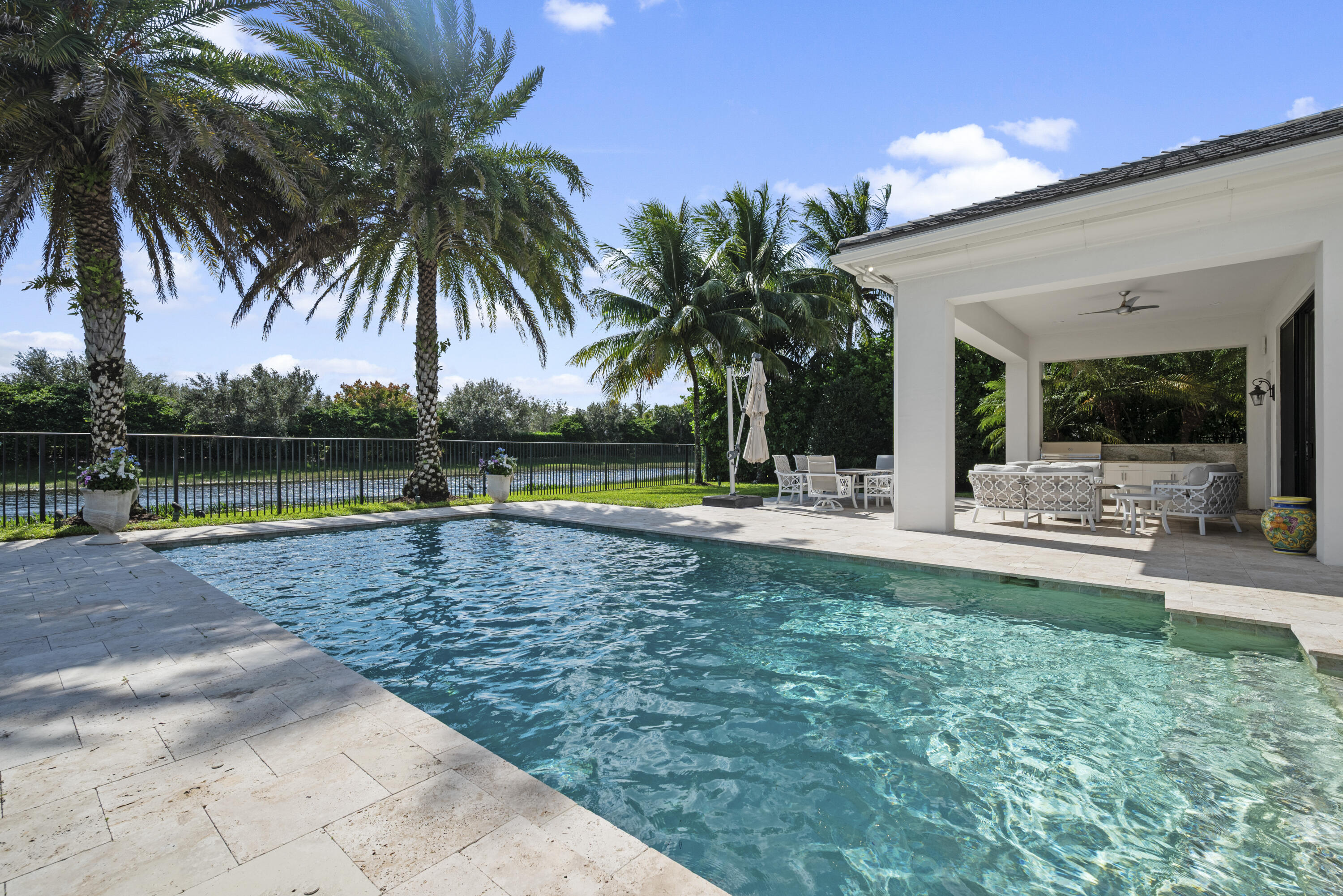 9618 Labelle Court