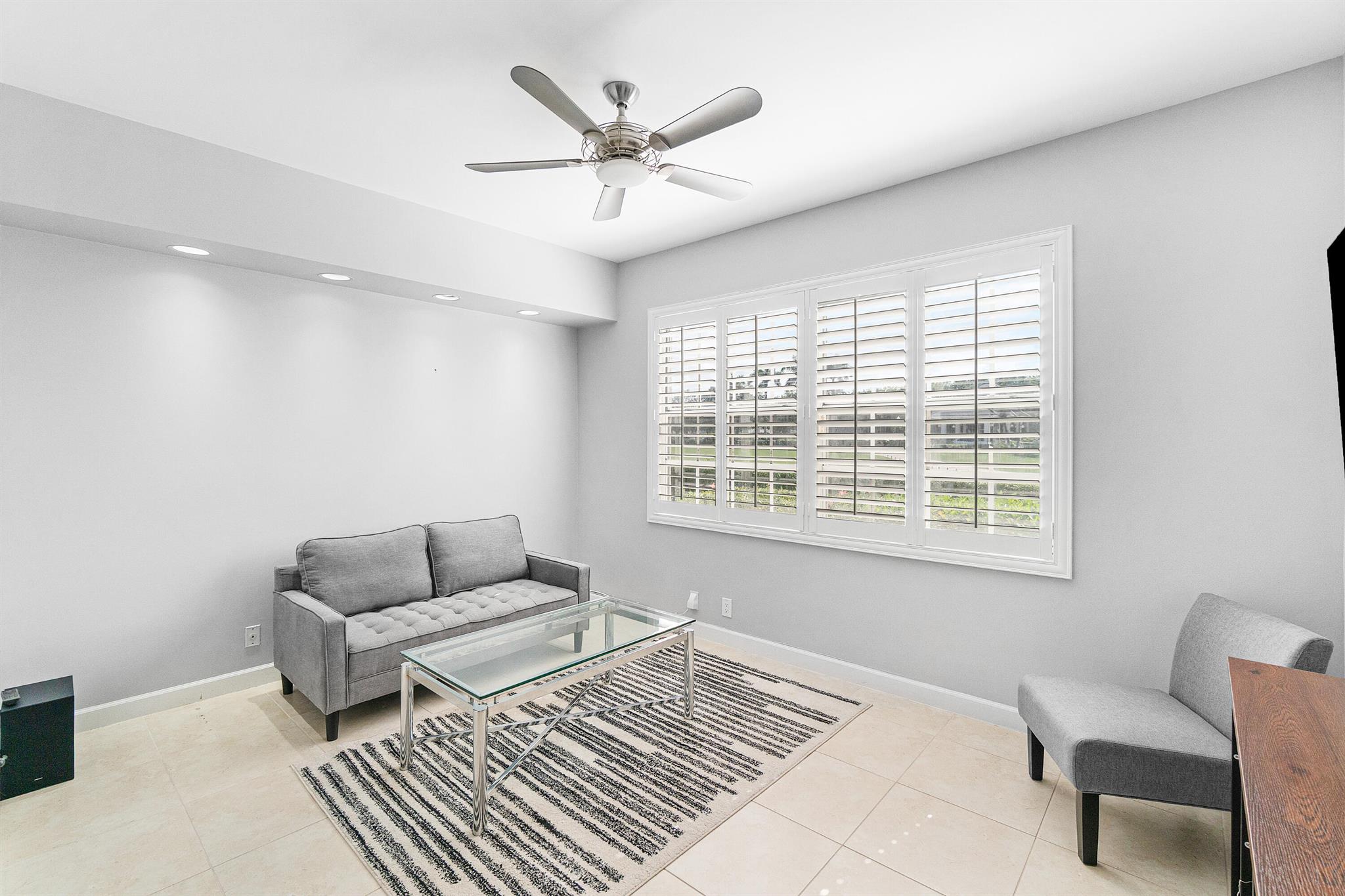 5166 Lake Catalina Drive C