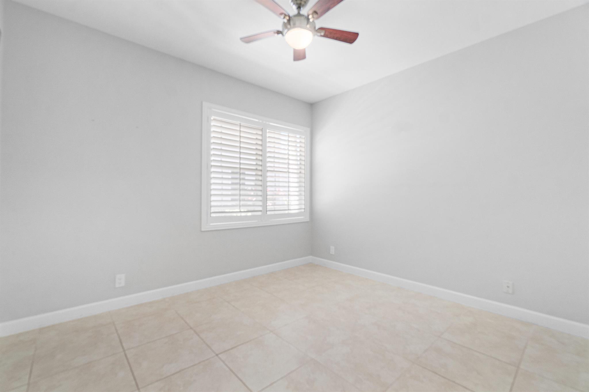 5166 Lake Catalina Drive C