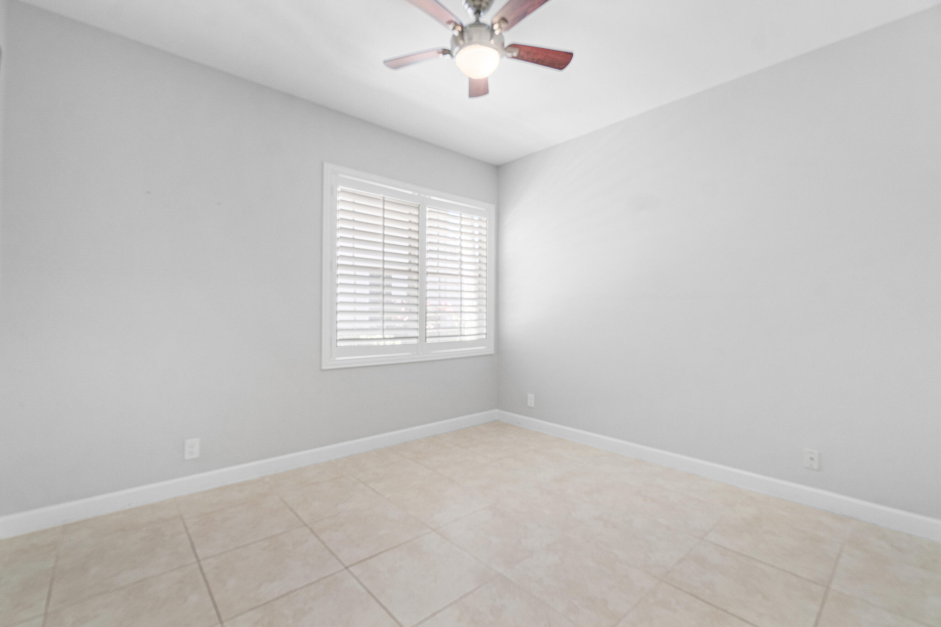 5166 Lake Catalina Drive C