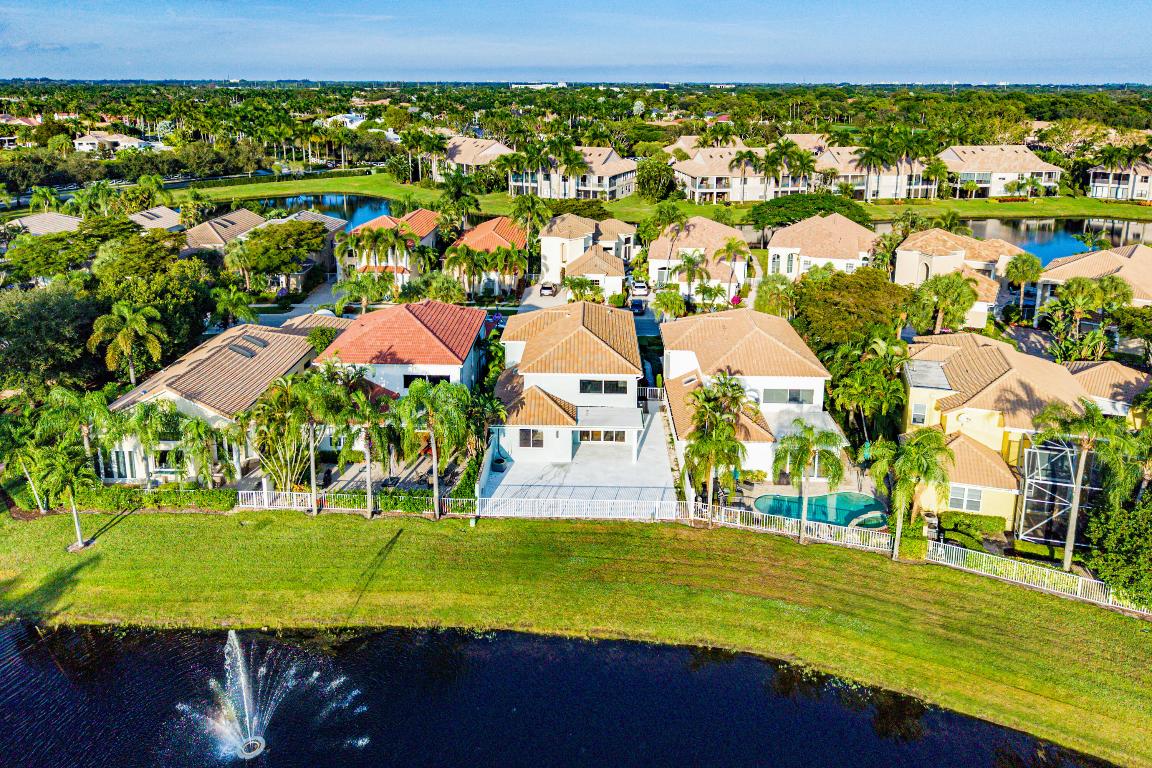 16795 Knightsbridge Lane