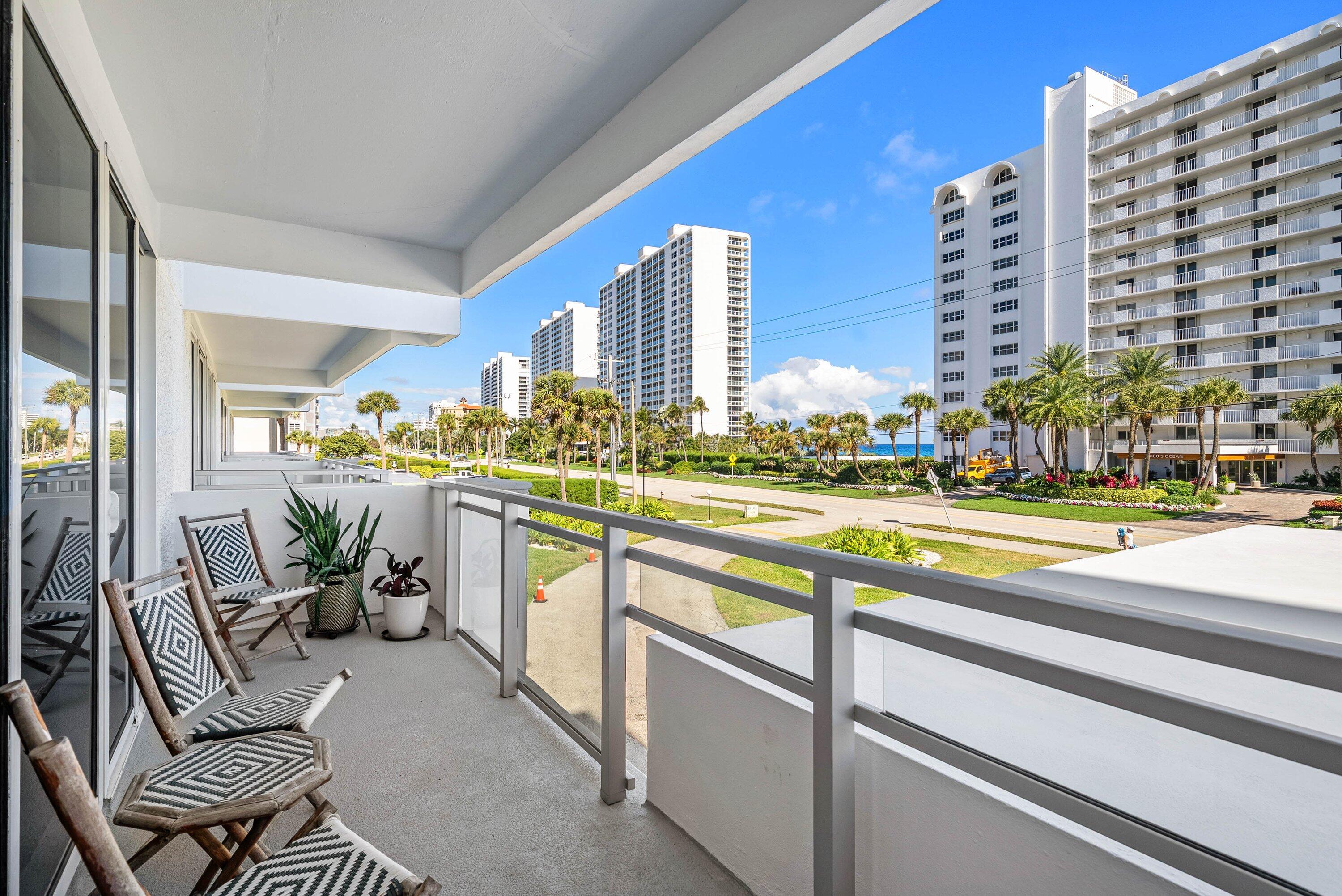 3051 S Ocean Boulevard 2050, Boca Raton Unit: 2050