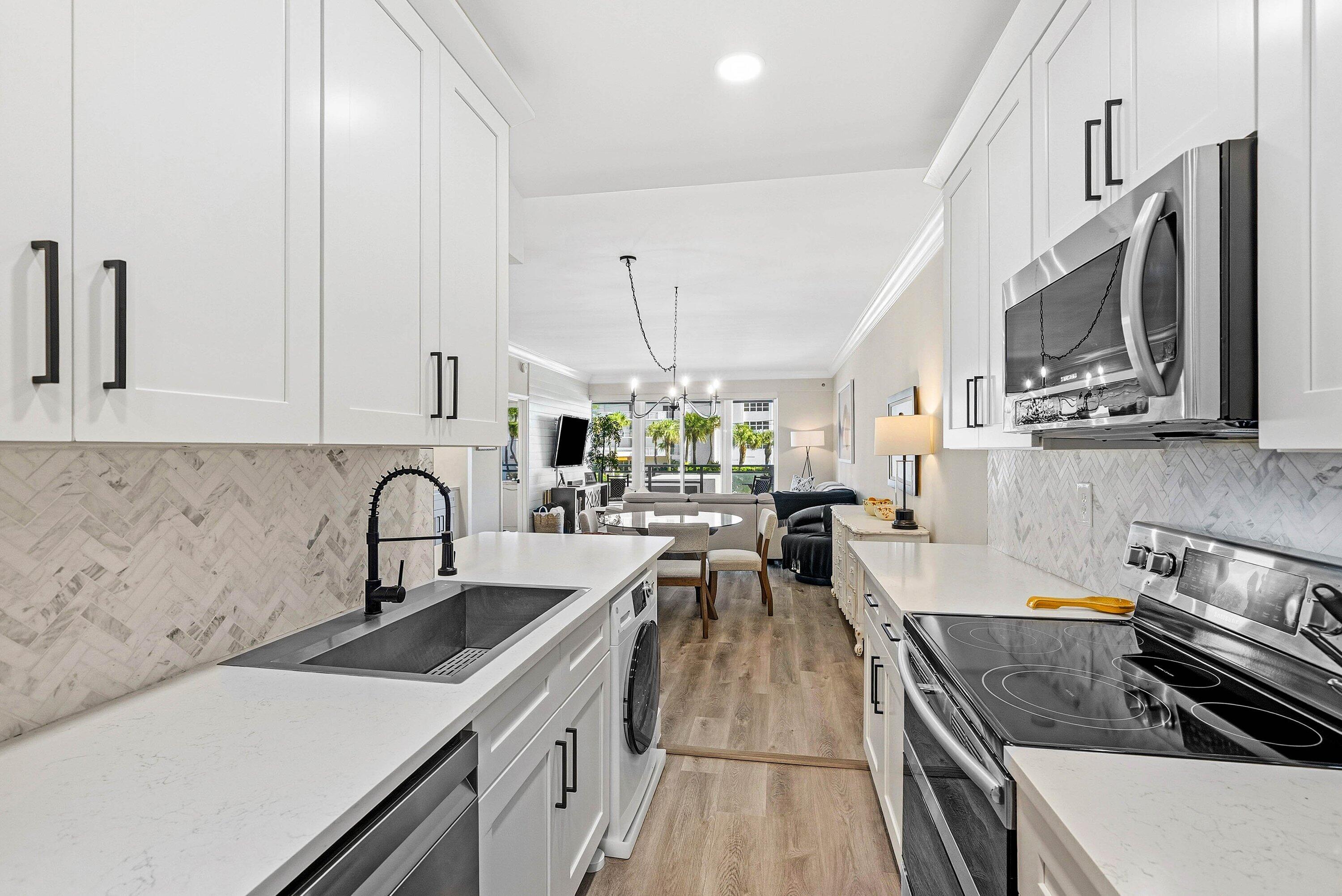 3051 S Ocean Boulevard 2050, Boca Raton Unit: 2050