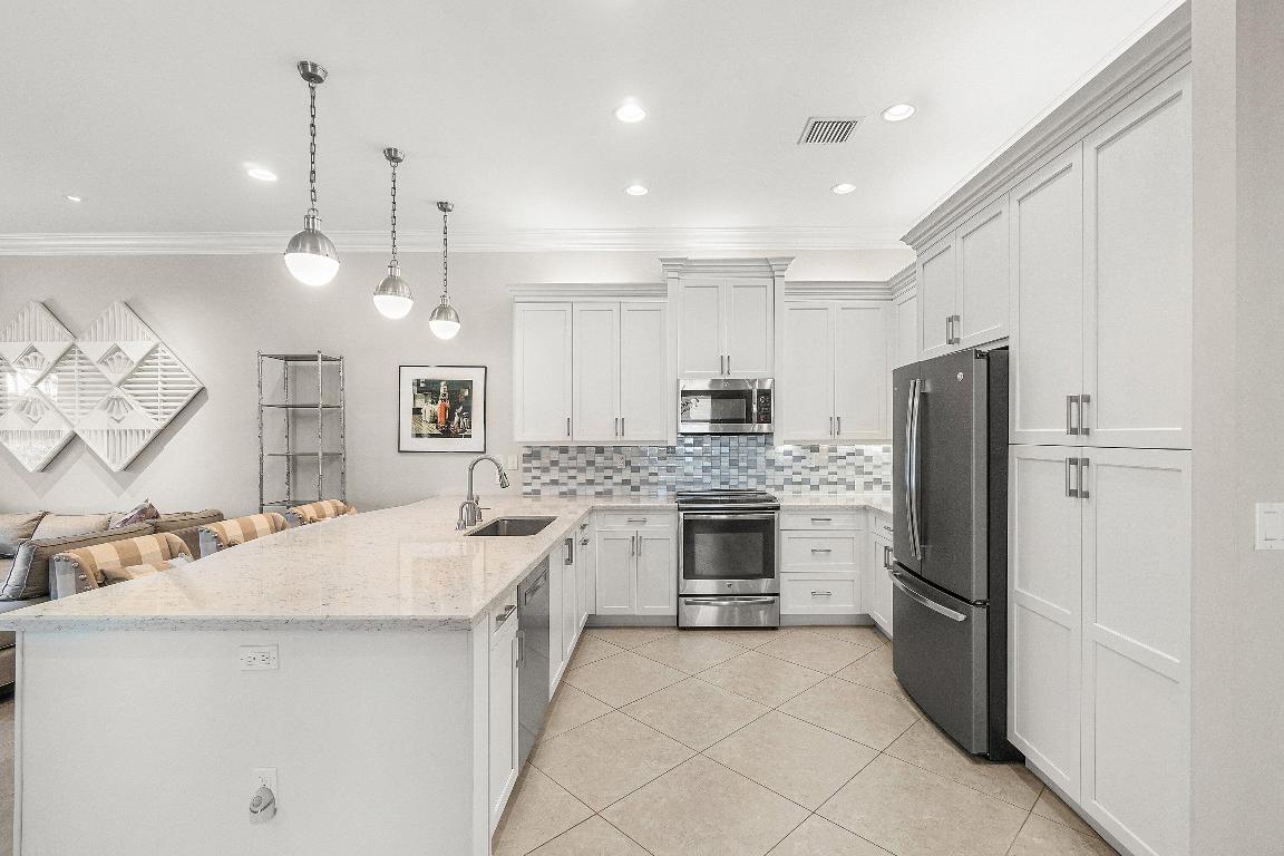 12590 Bonnington Range Drive