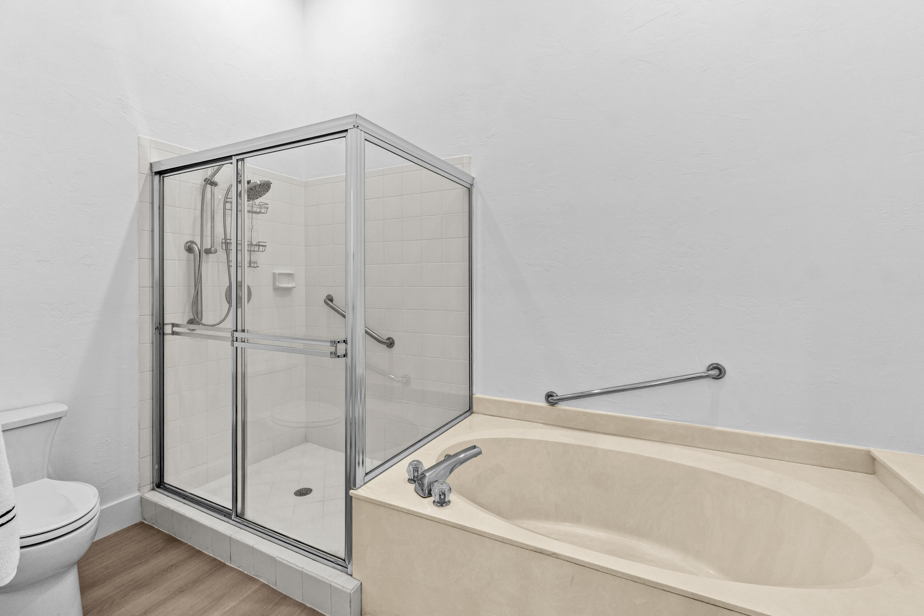 5097 Windsor Parke Drive