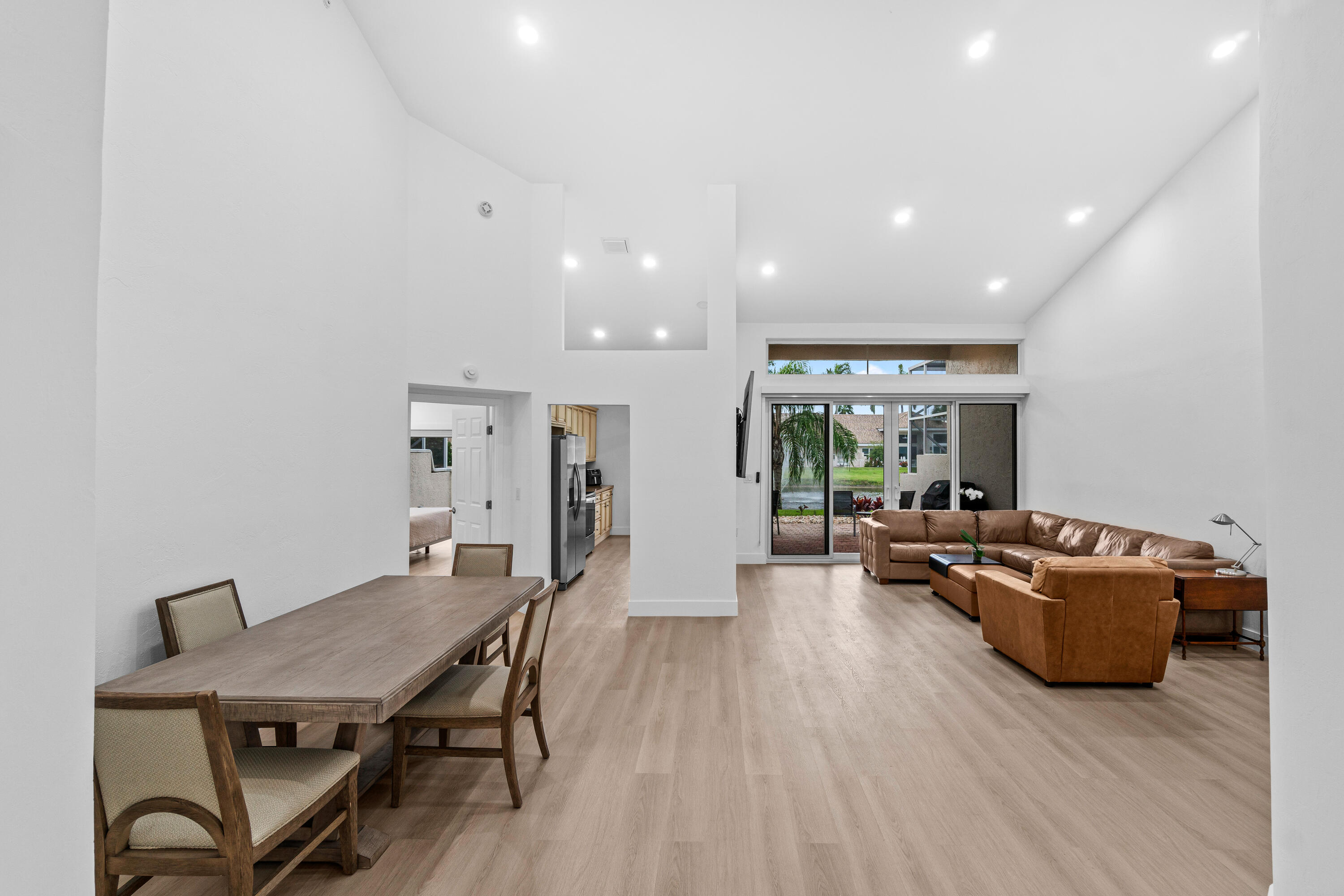 5097 Windsor Parke Drive