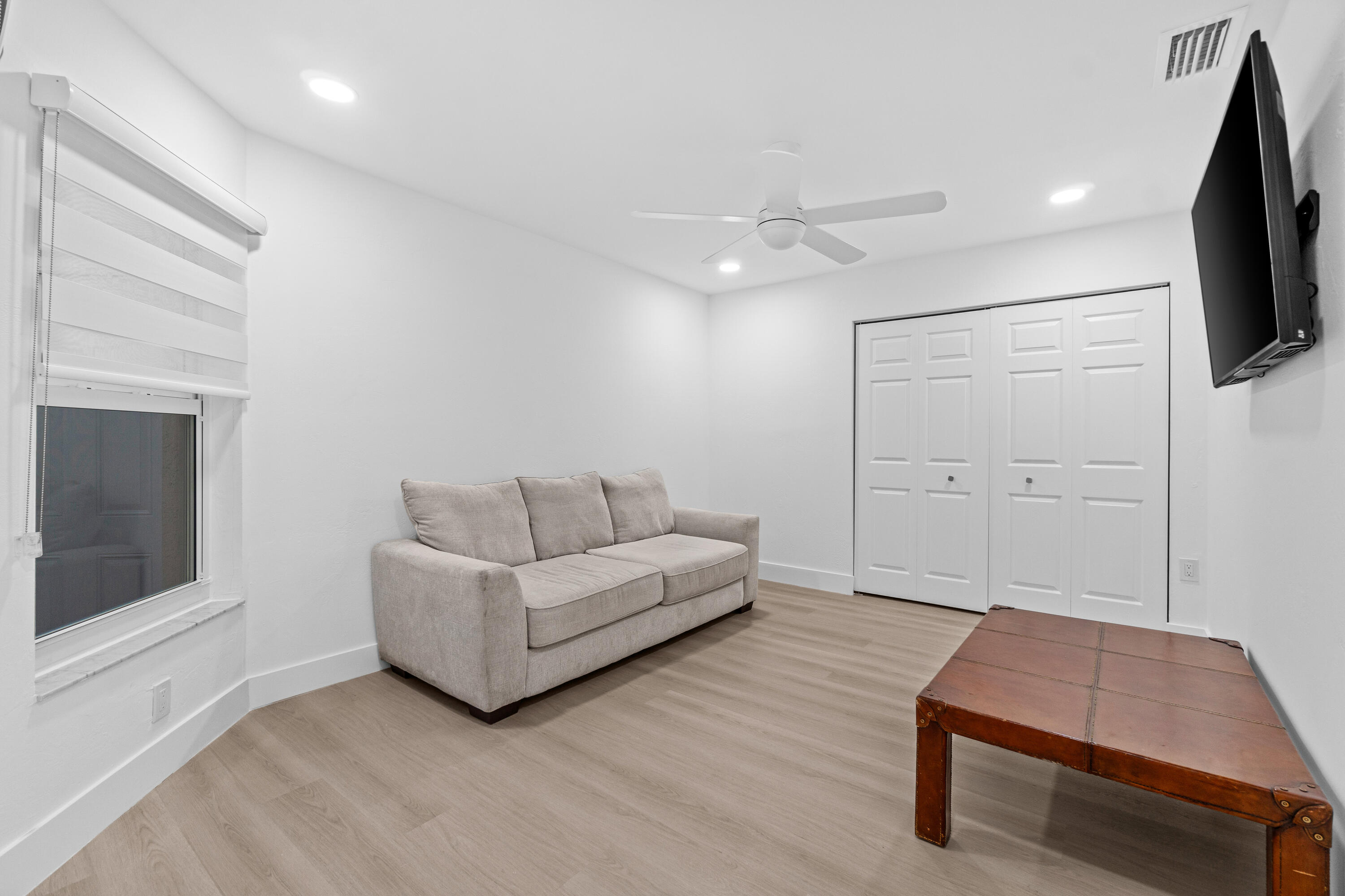 5097 Windsor Parke Drive