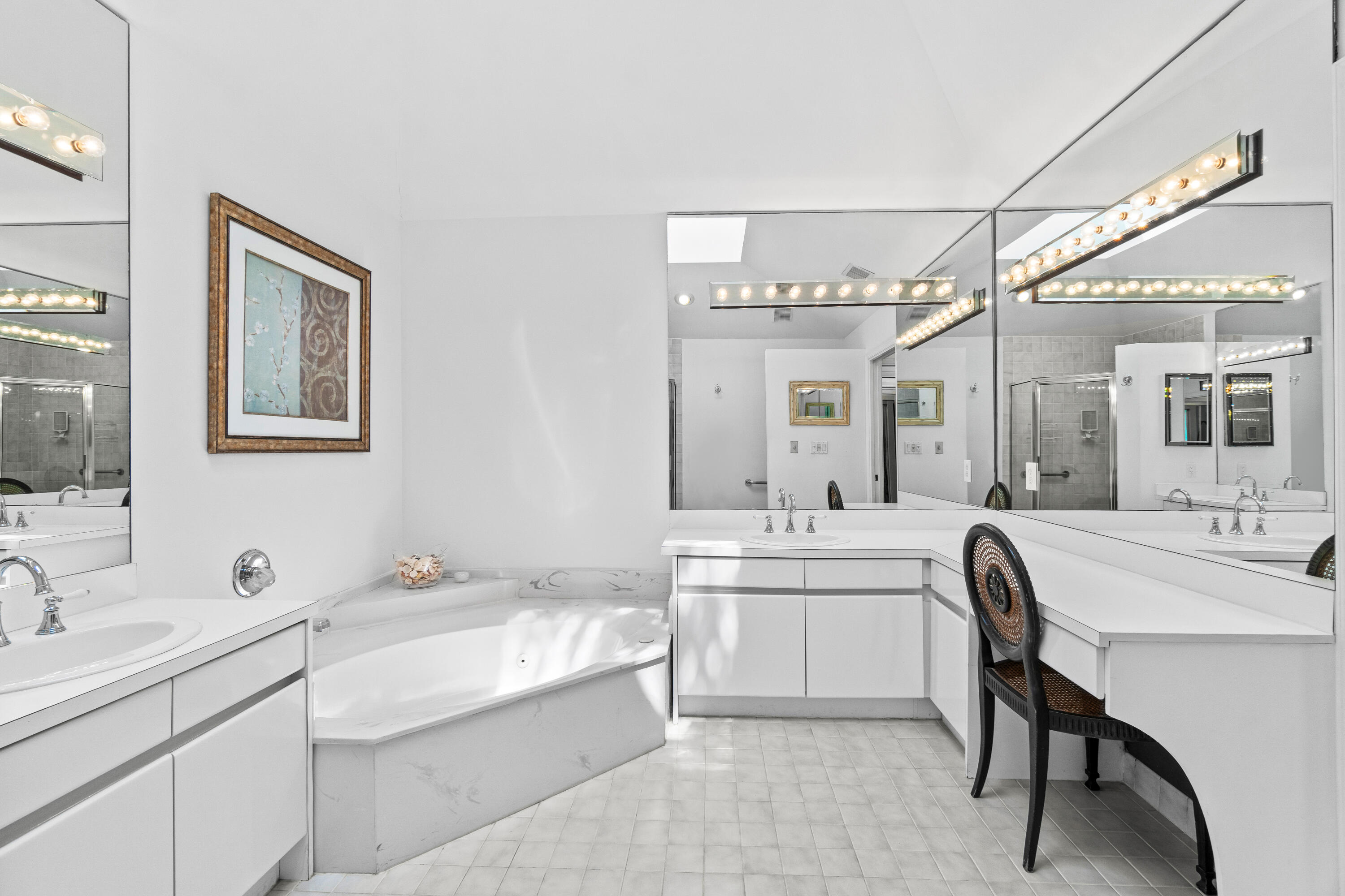 5142 Lake Catalina Drive B