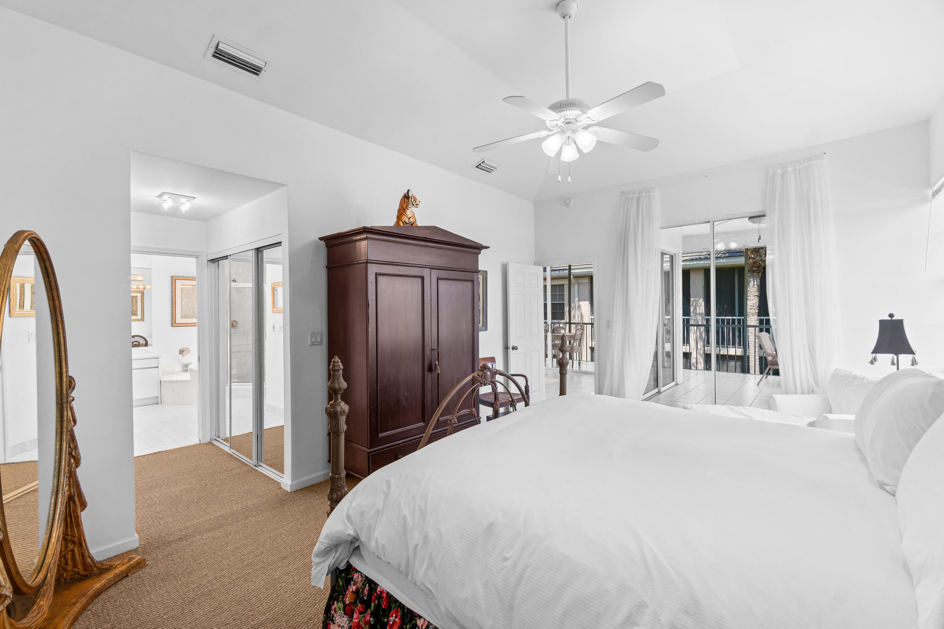 5142 Lake Catalina Drive B