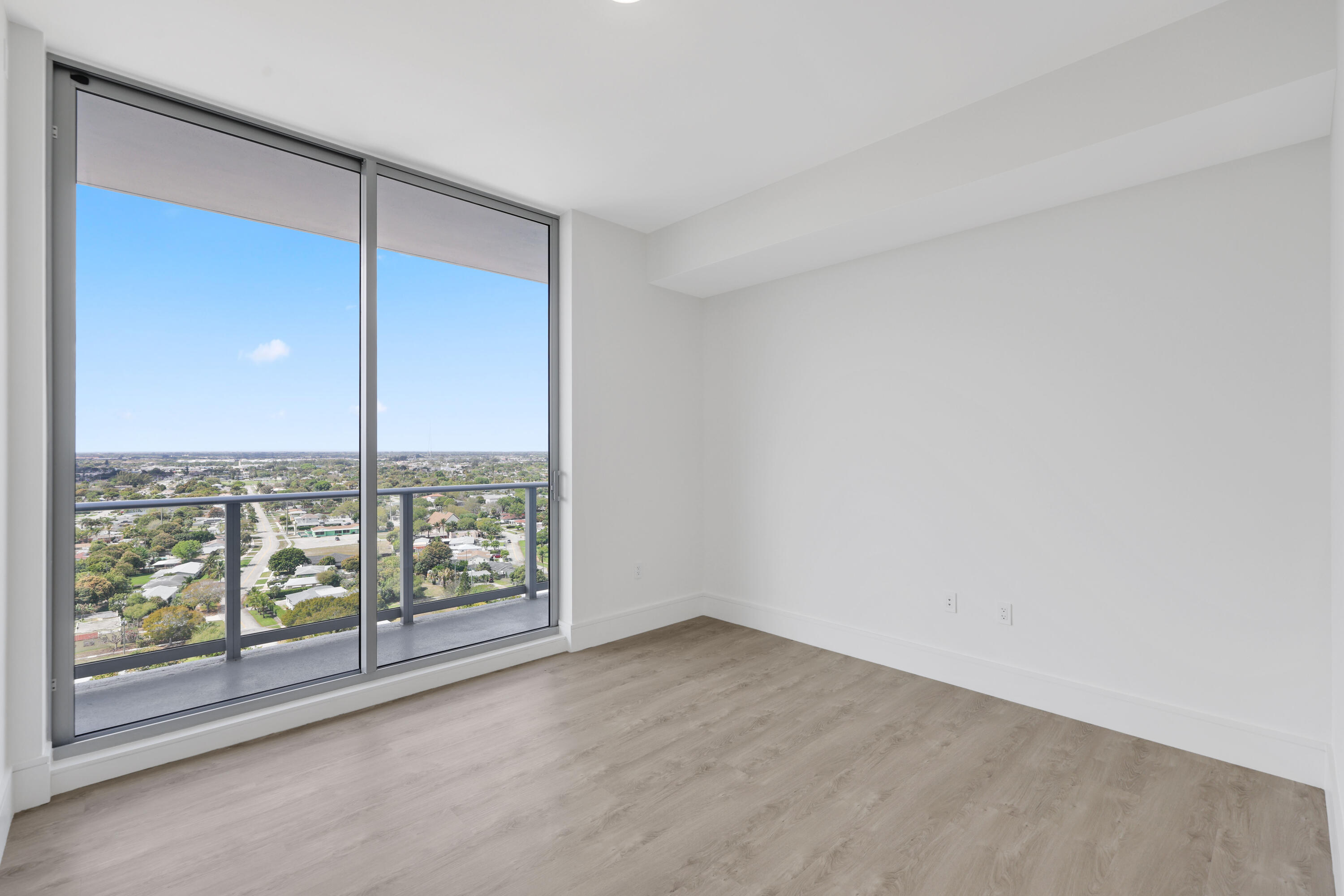 220 Lake Shore Drive 1823