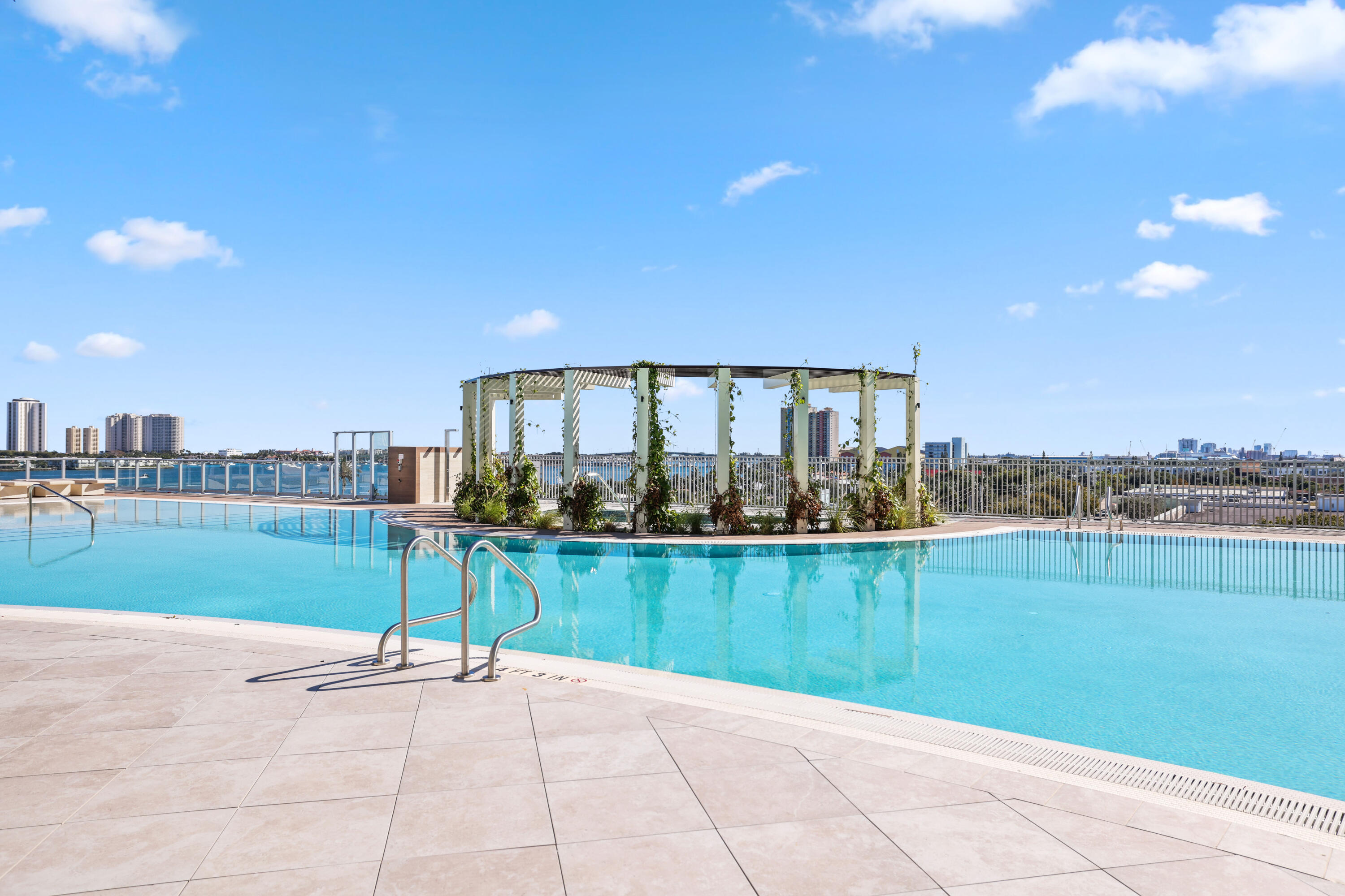 220 Lake Shore Drive 1823