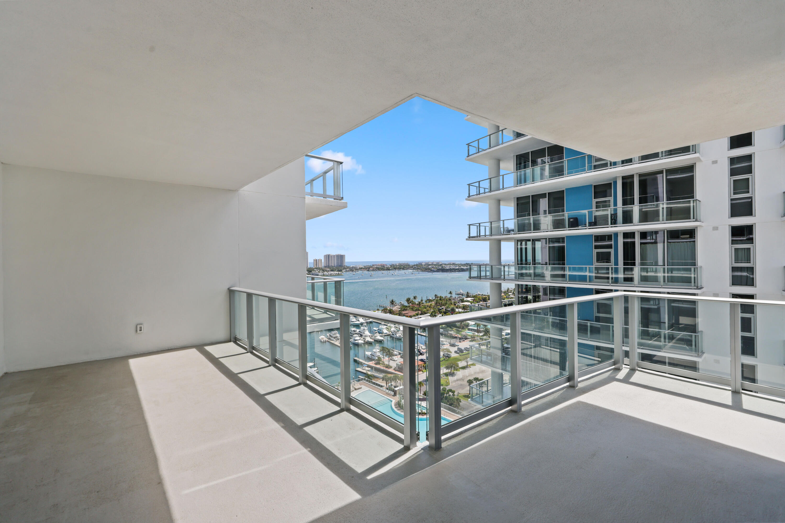 220 Lake Shore Drive 1823