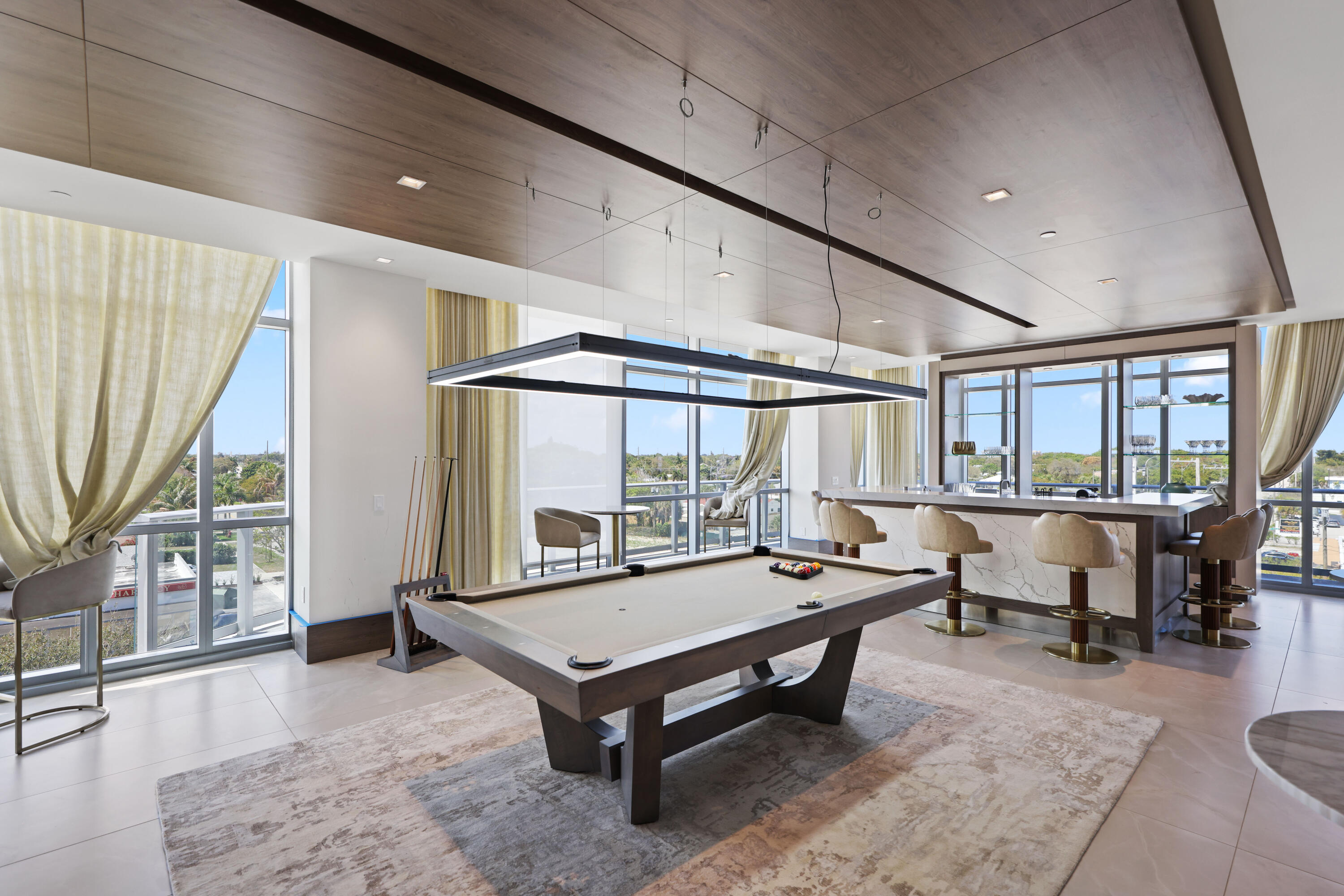 220 Lake Shore Drive 1823