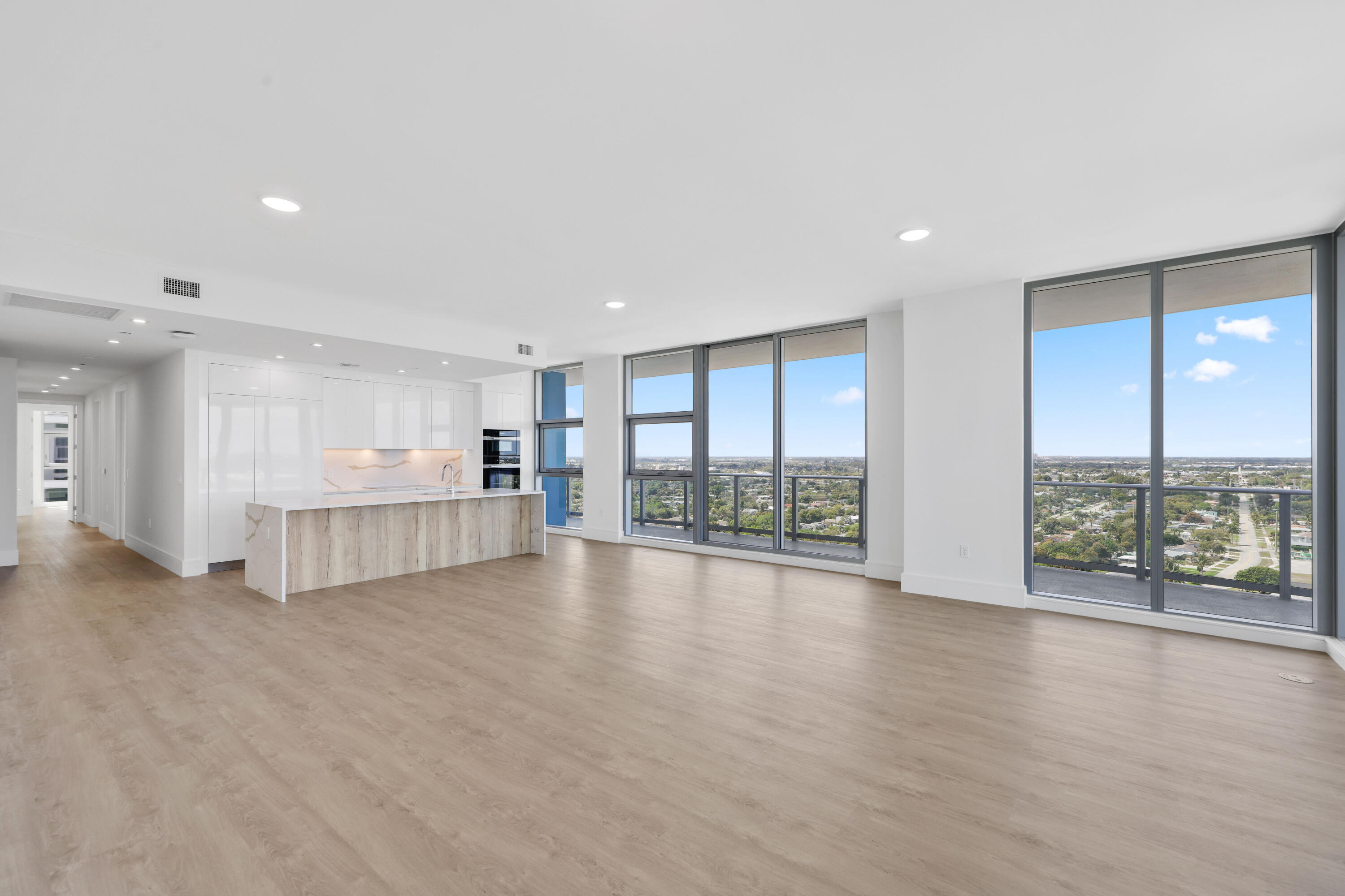 220 Lake Shore Drive 1823