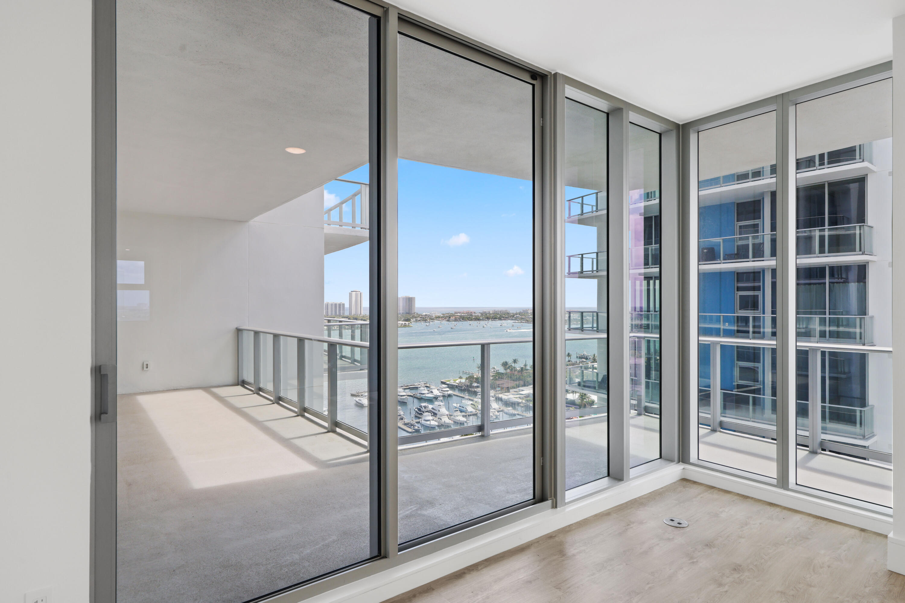 220 Lake Shore Drive 1823