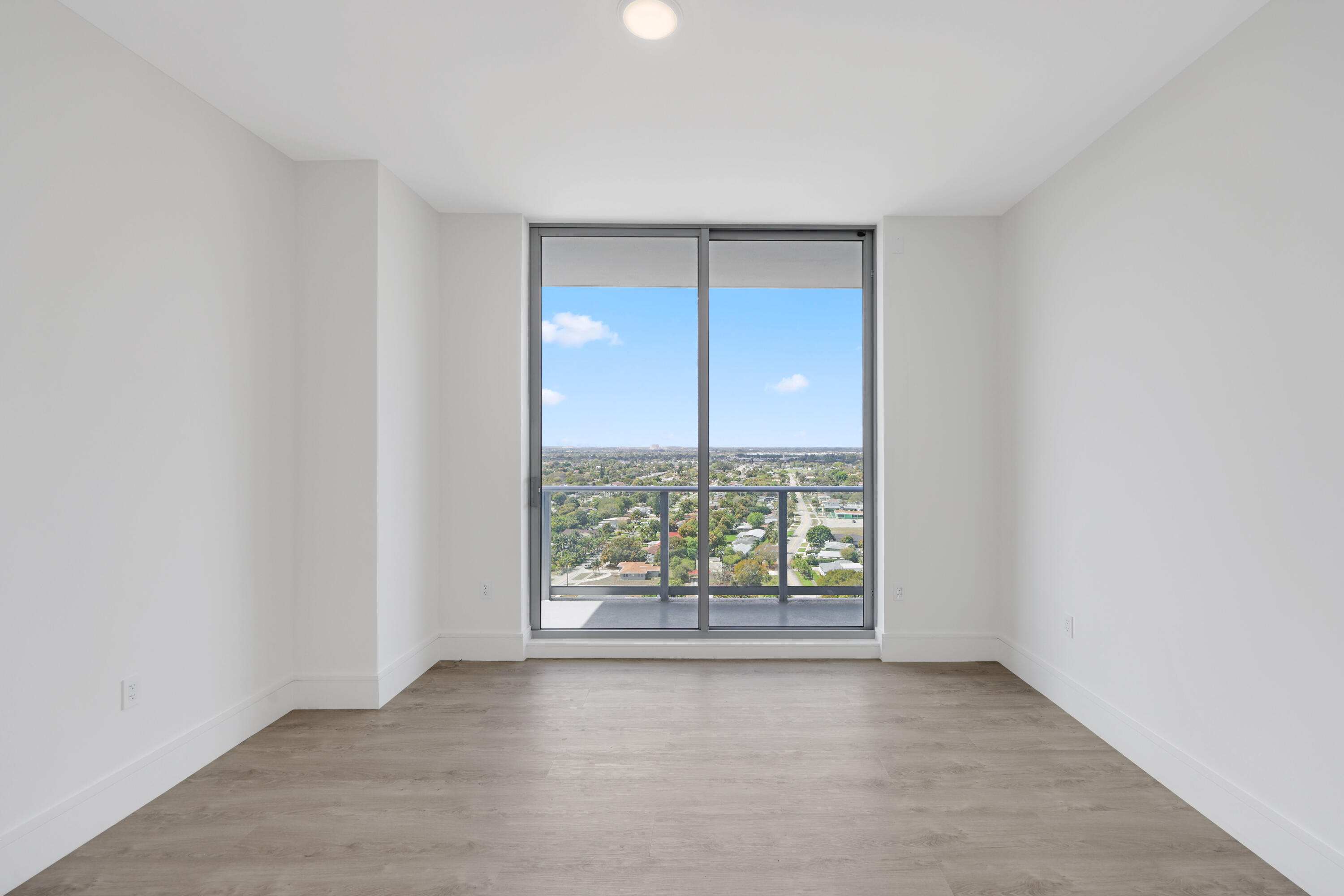220 Lake Shore Drive 1823