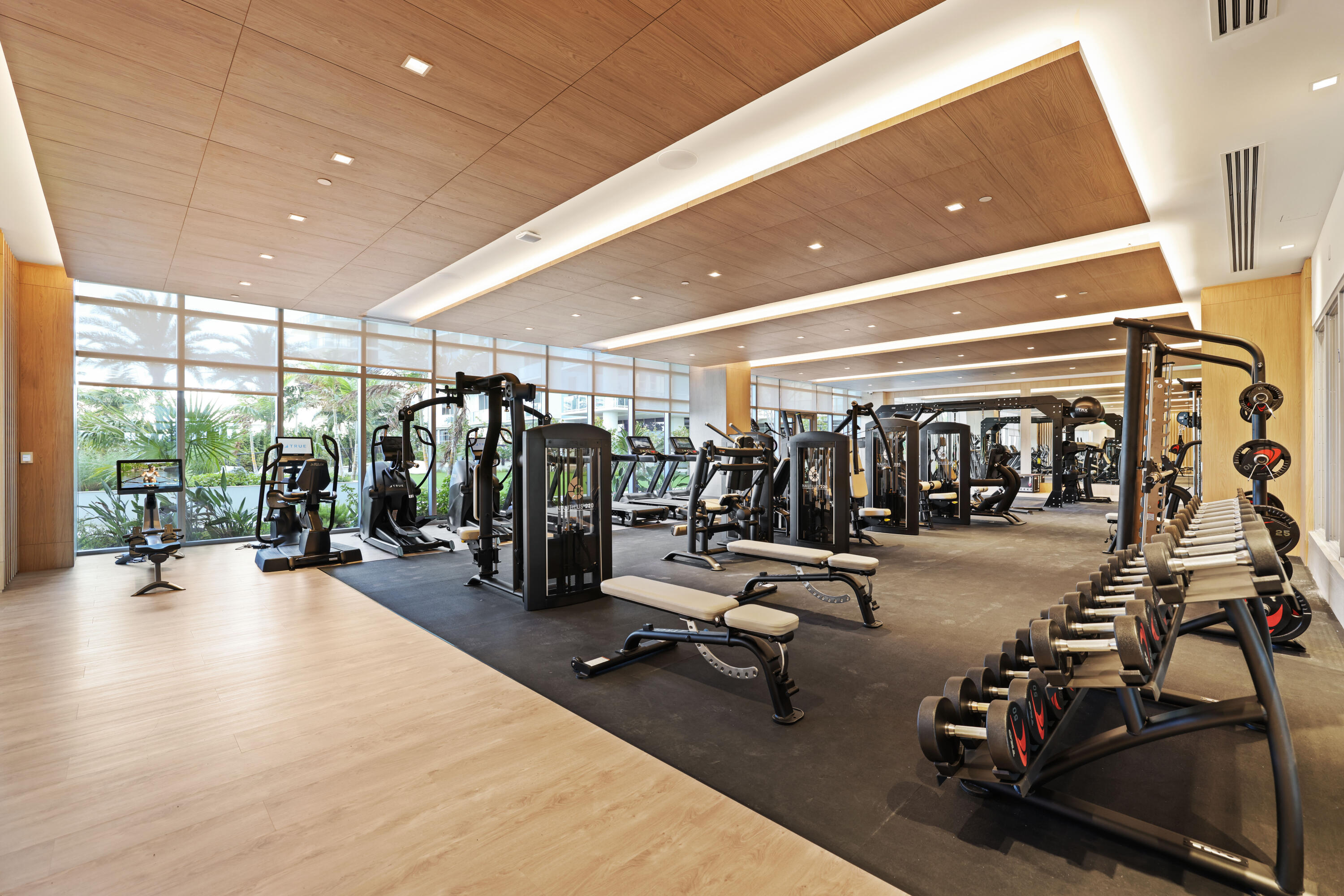 220 Lake Shore Drive 1823