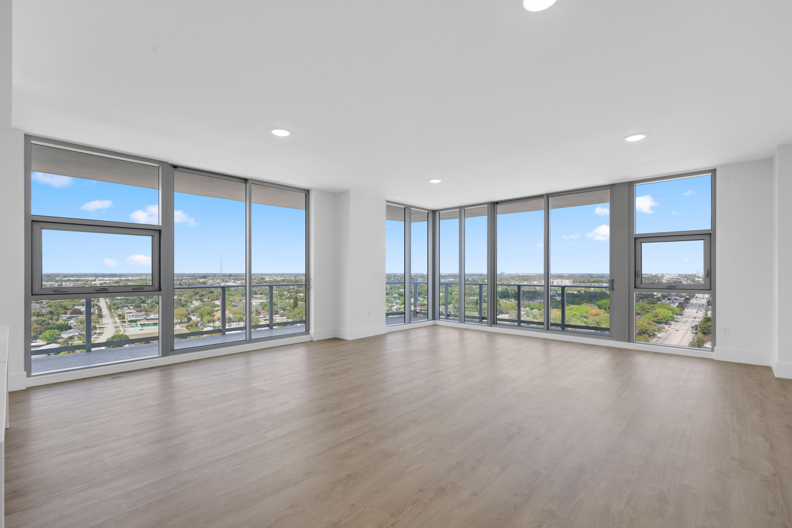 220 Lake Shore Drive 1823