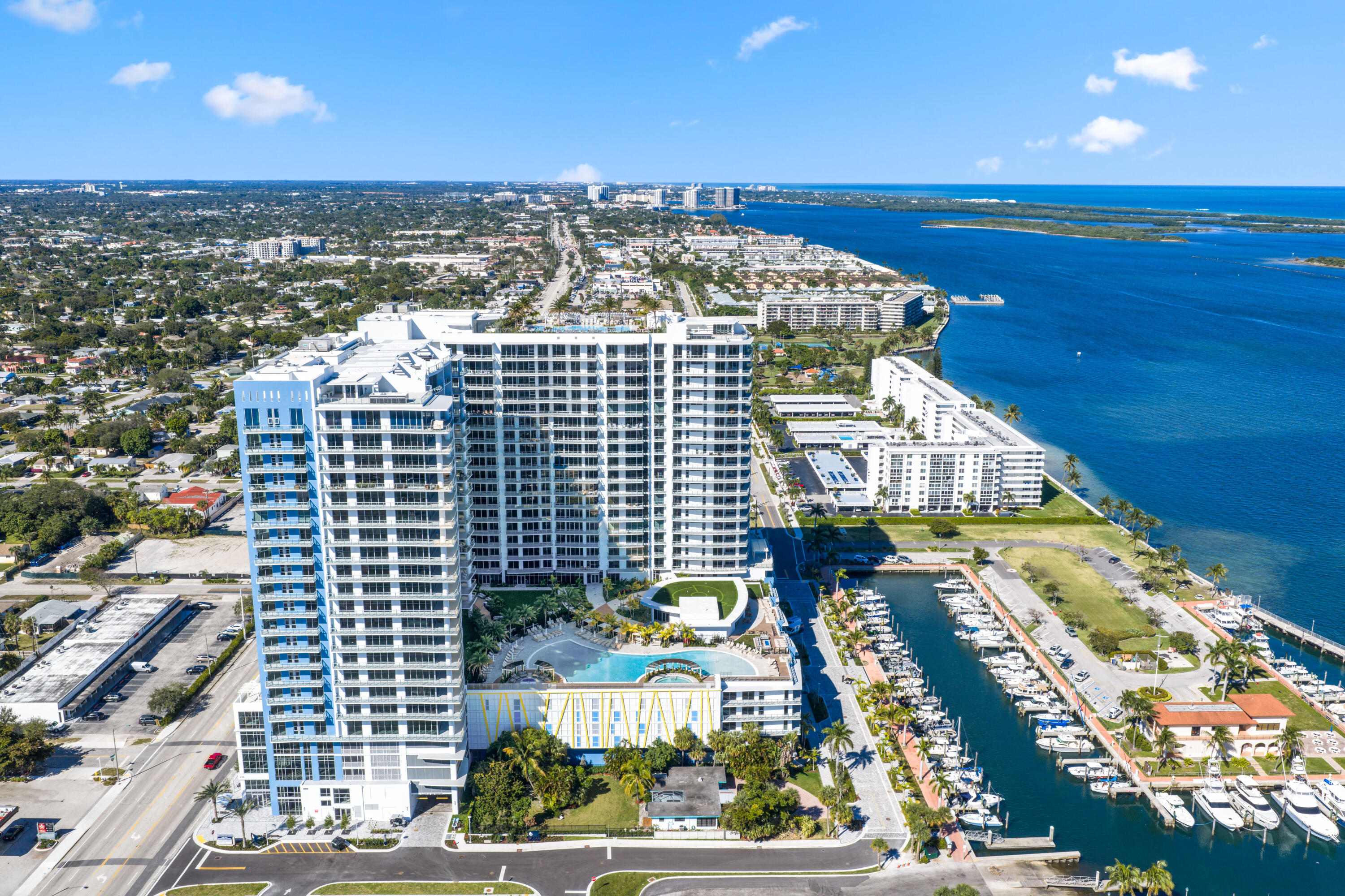 220 Lake Shore Drive 1823