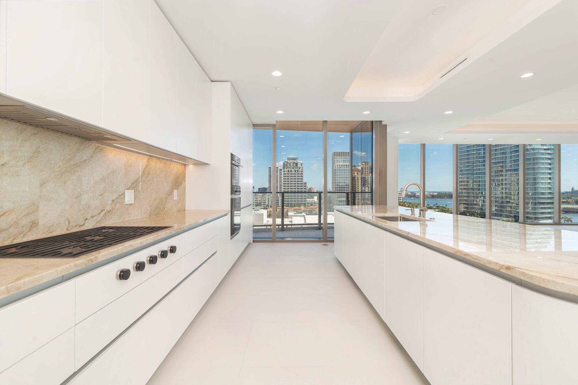 1333 S Flagler Drive 901