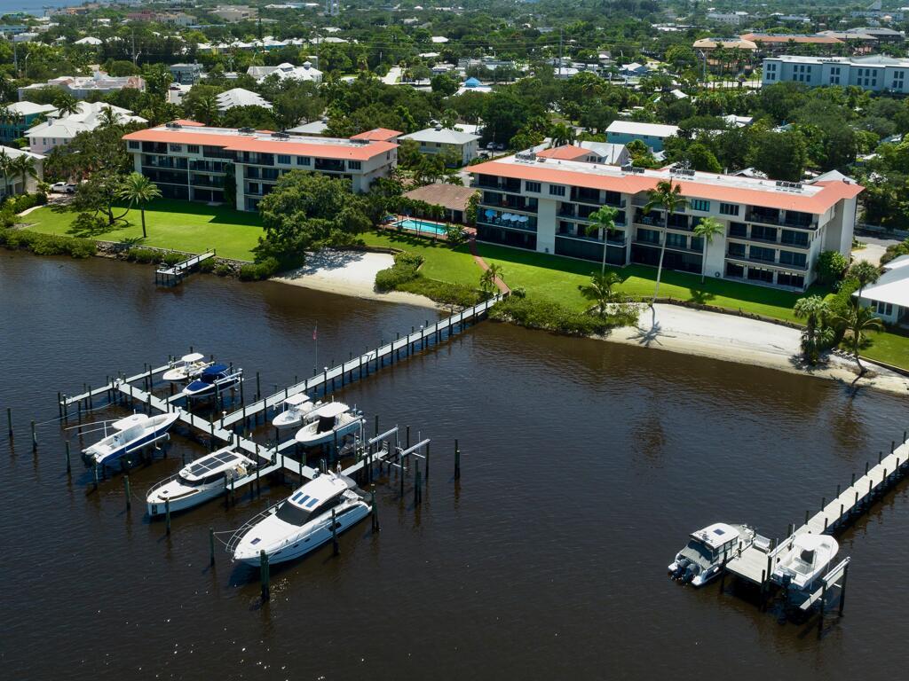 624 SW Saint Lucie Crescent 308