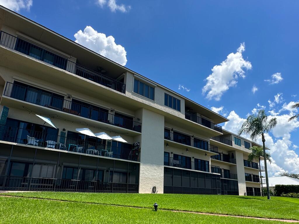 624 SW Saint Lucie Crescent 308