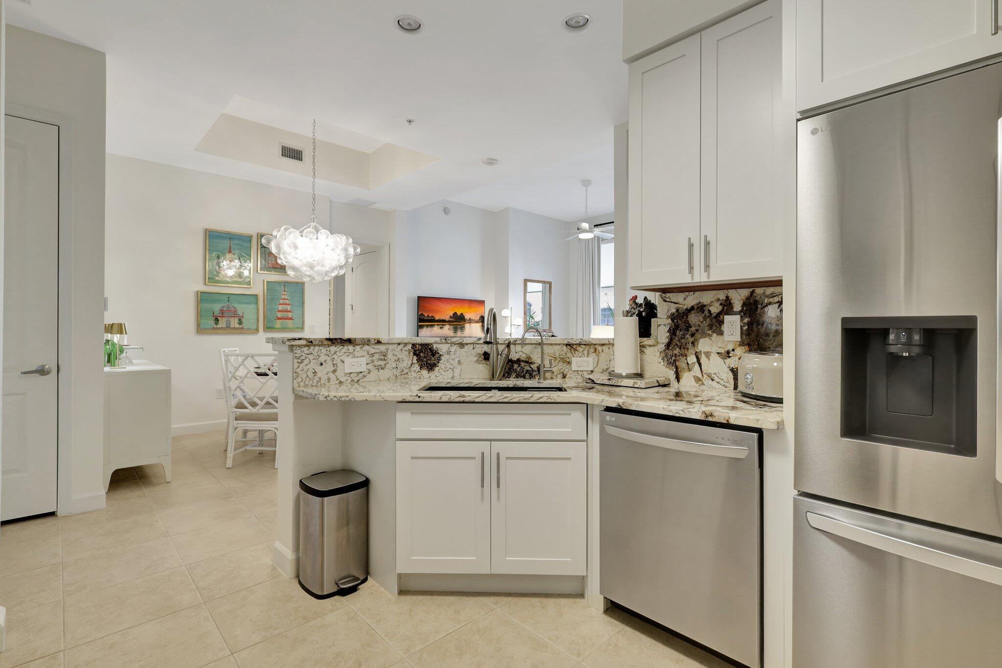 801 S Olive Avenue 1620