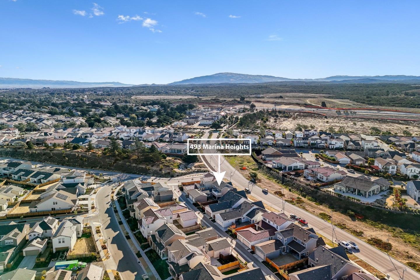 493 Heights DR