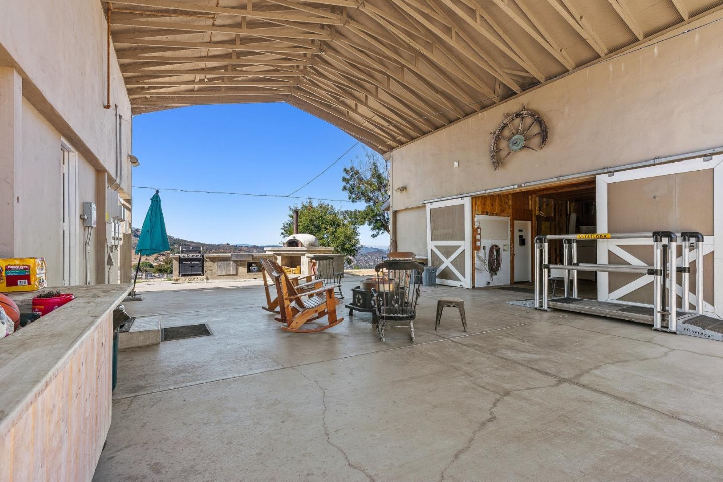 350 San Benancio Road