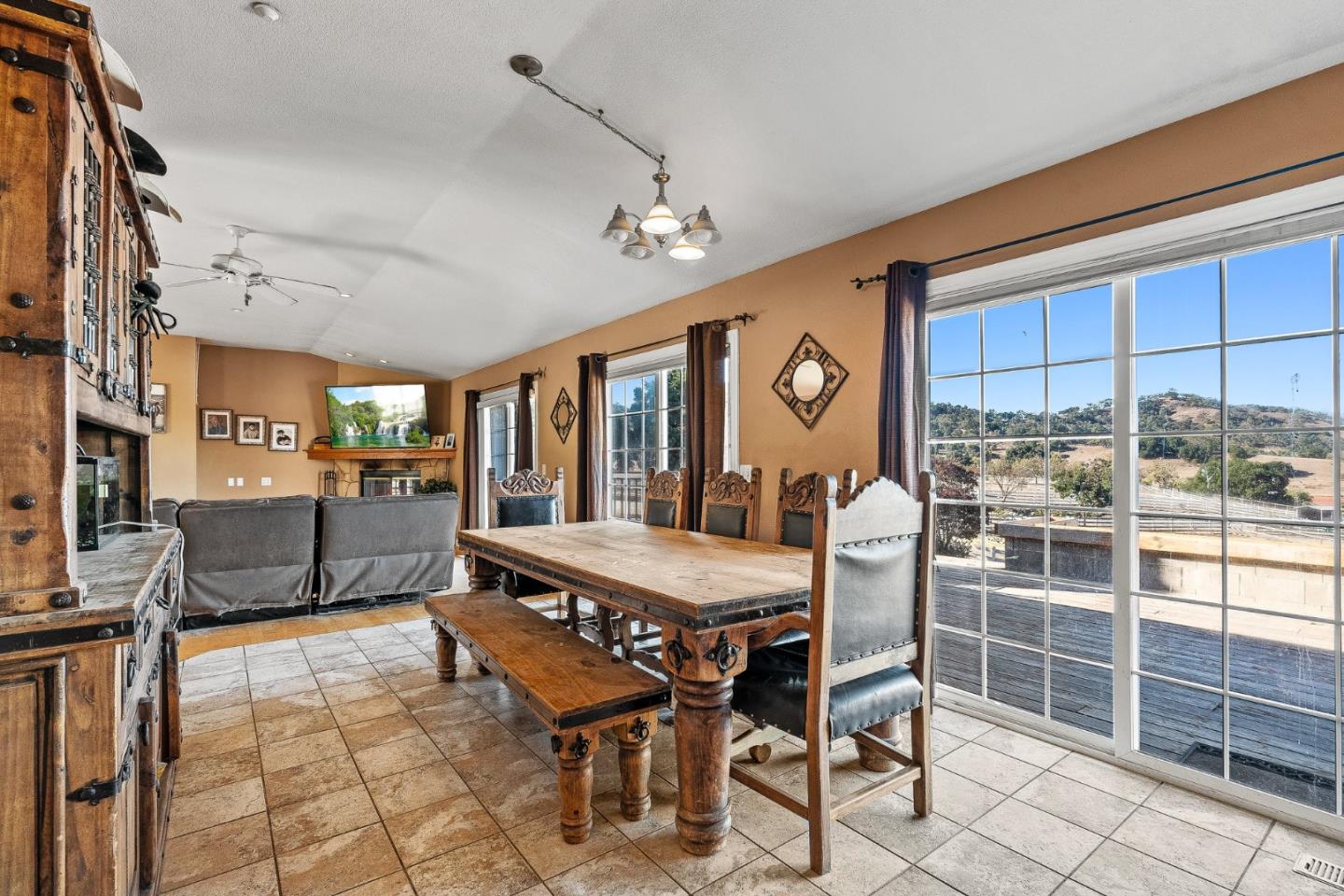 350 San Benancio Road