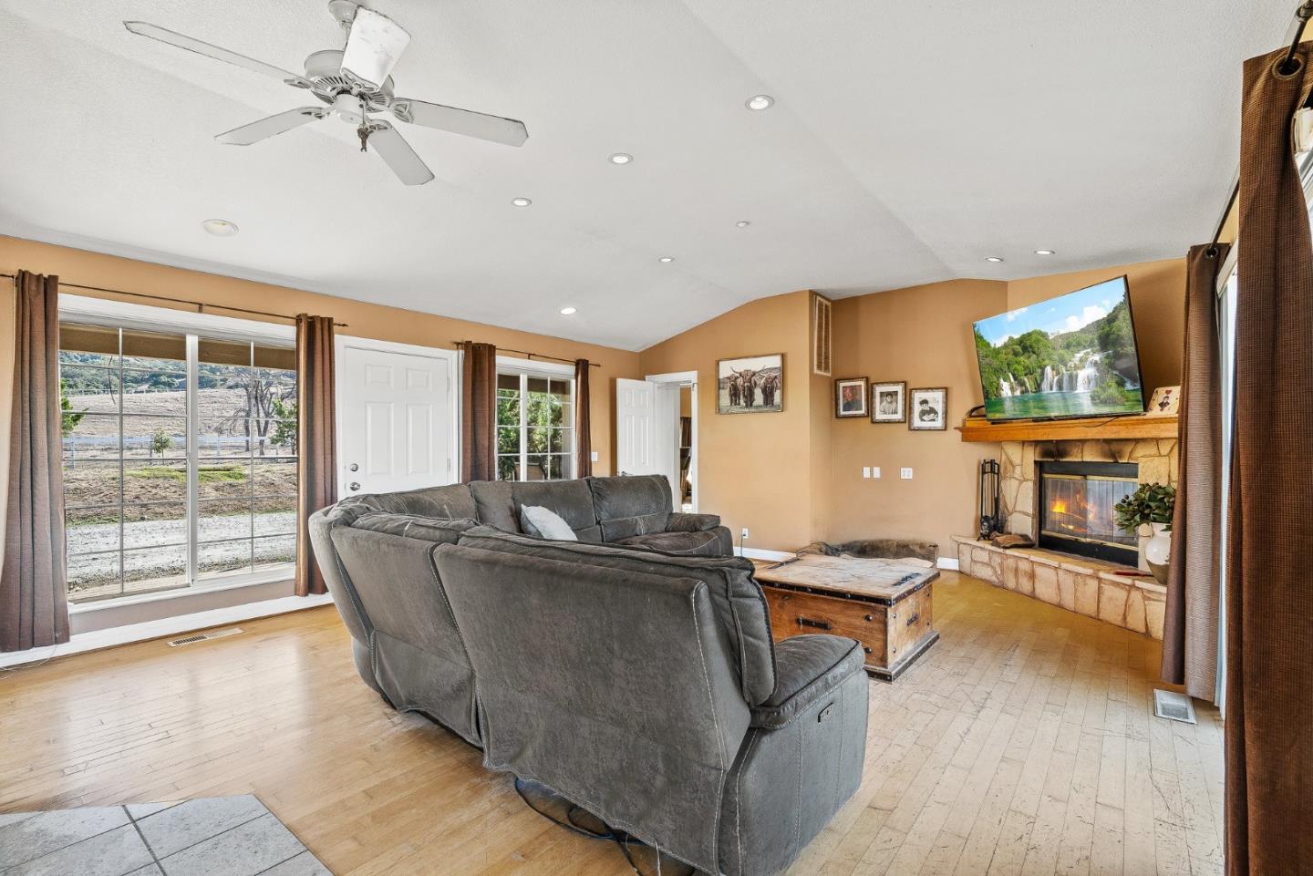 350 San Benancio Road