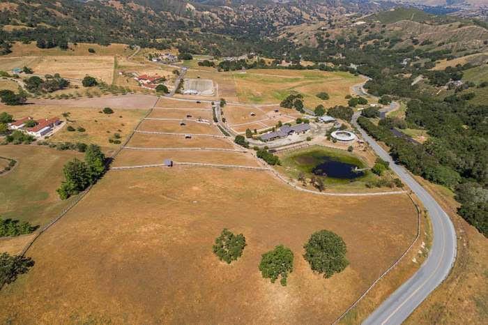 350 San Benancio Road