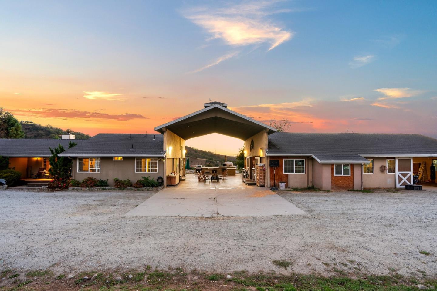 350 San Benancio Road