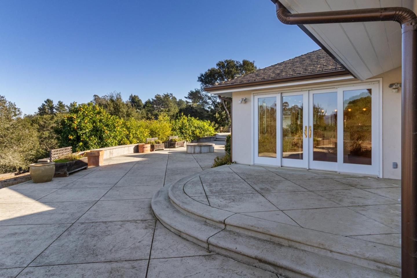 900 East Bel Mar Drive