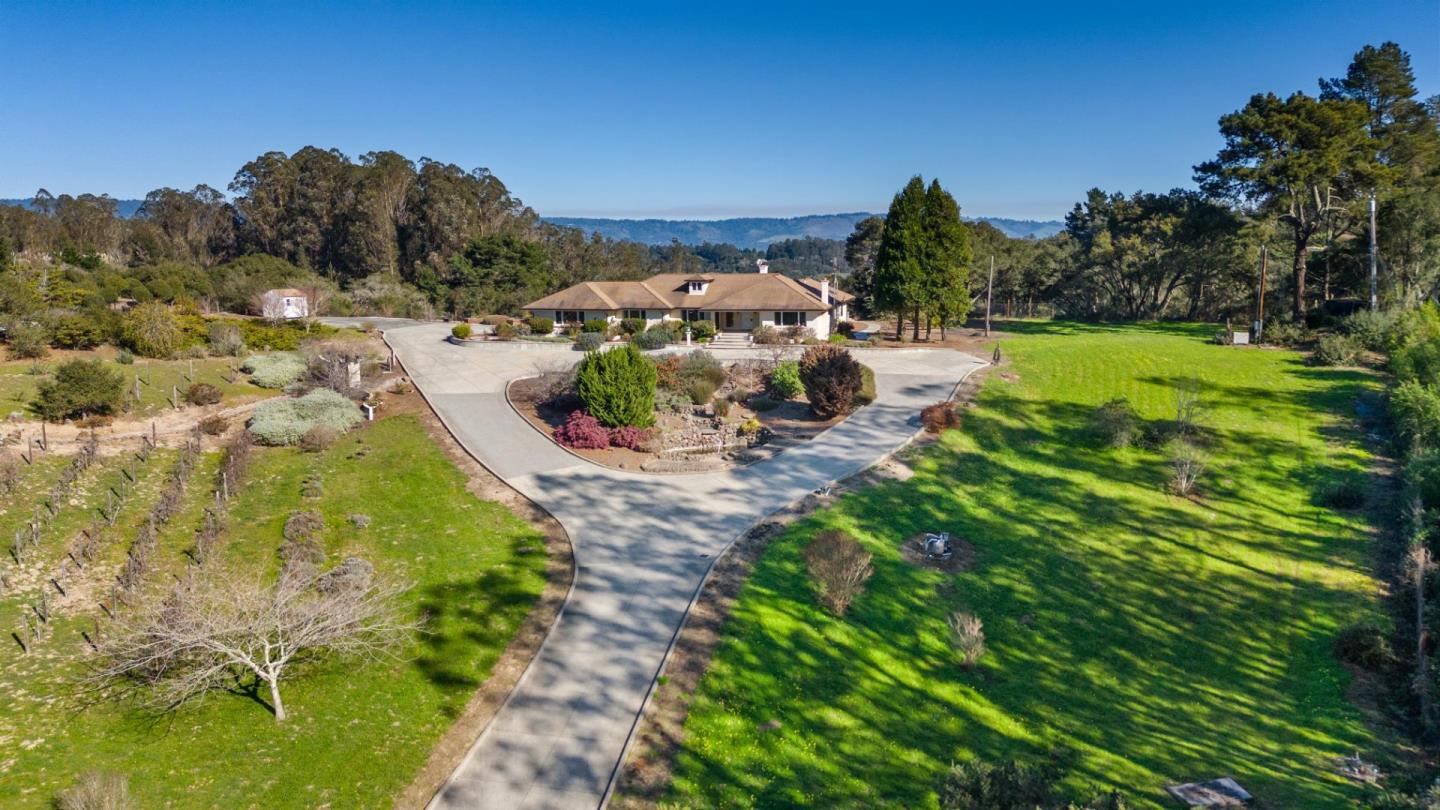 900 East Bel Mar Drive