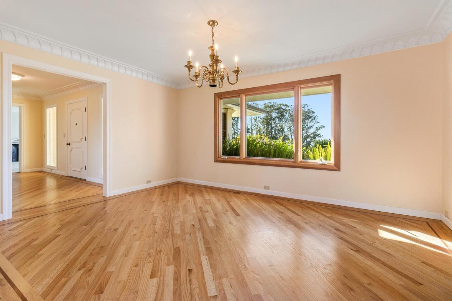 900 East Bel Mar Drive