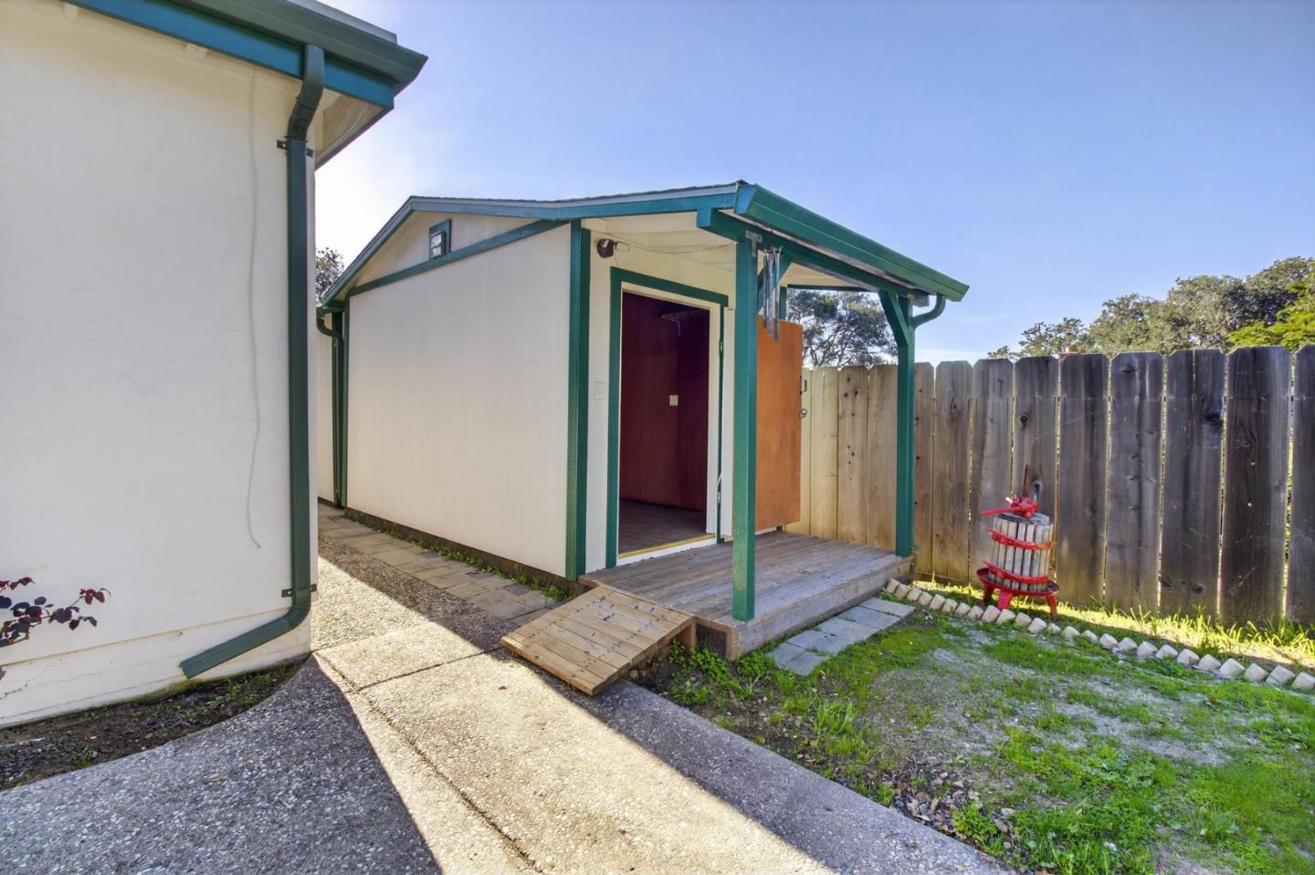 9570 South Century Oak Road