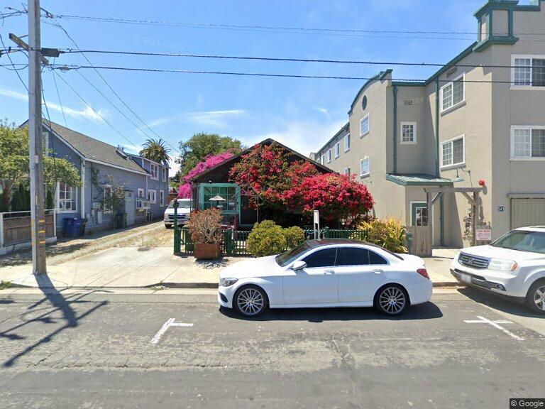 529 Wave Street