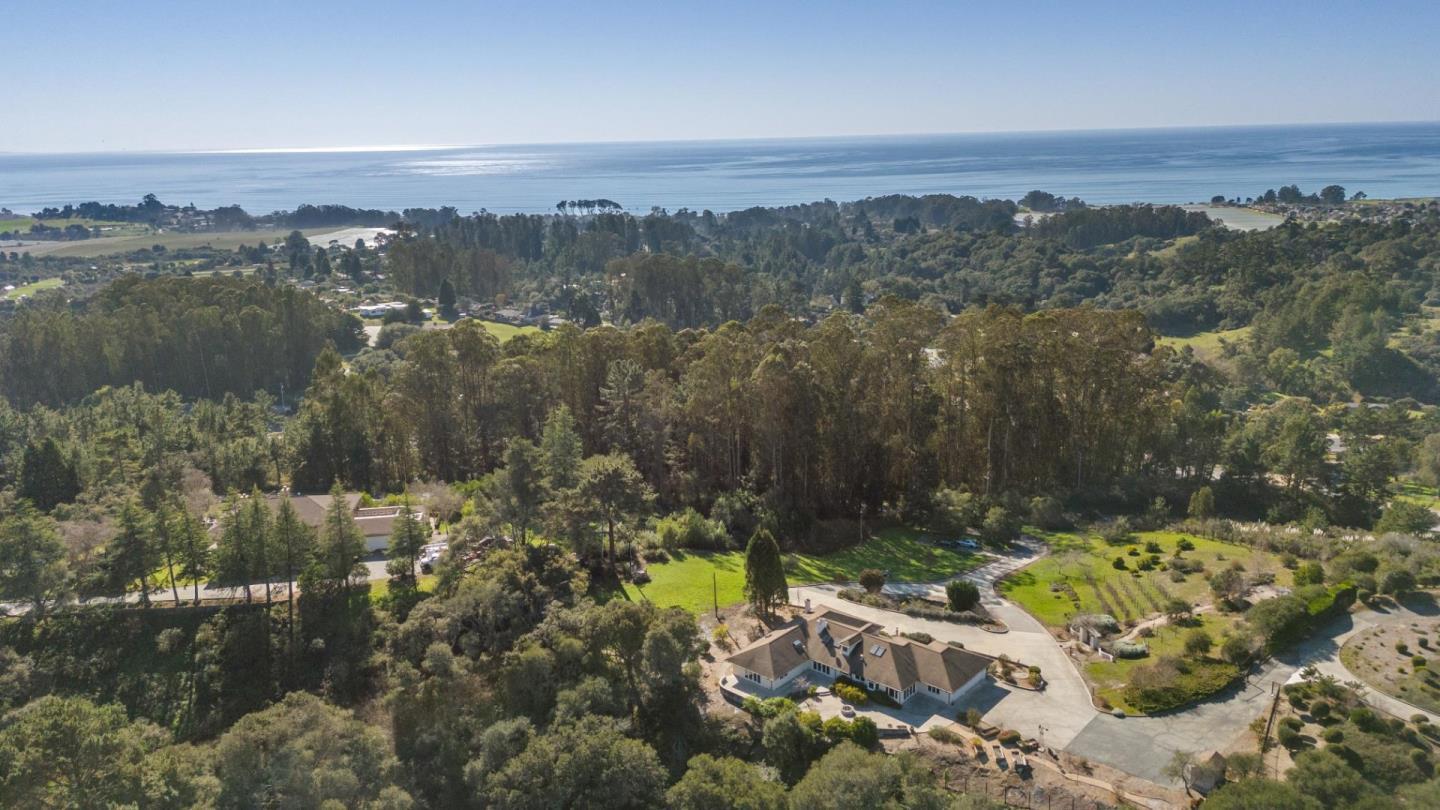 900 E Bel Mar DR