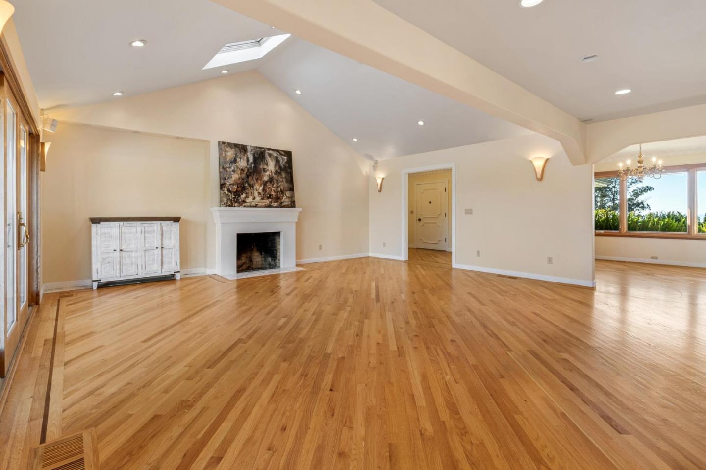 900 E Bel Mar DR