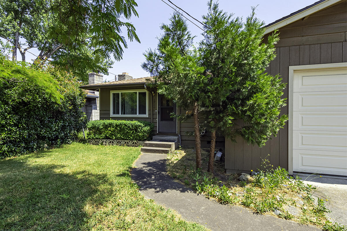 1710 Corona Avenue